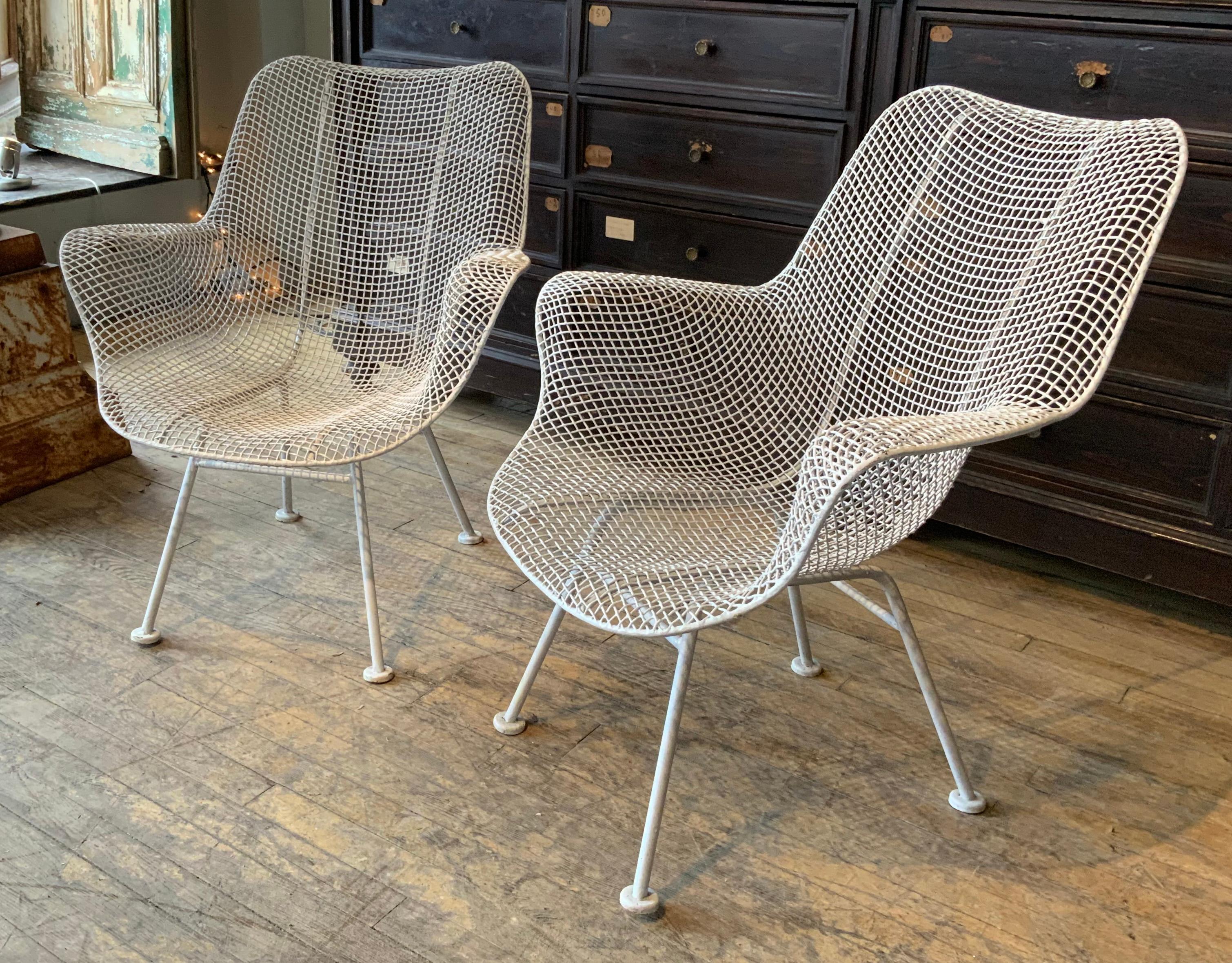 American Pair of Midcentury 1950s Sculptura Lounge Chairs by Russell Woodard For Sale