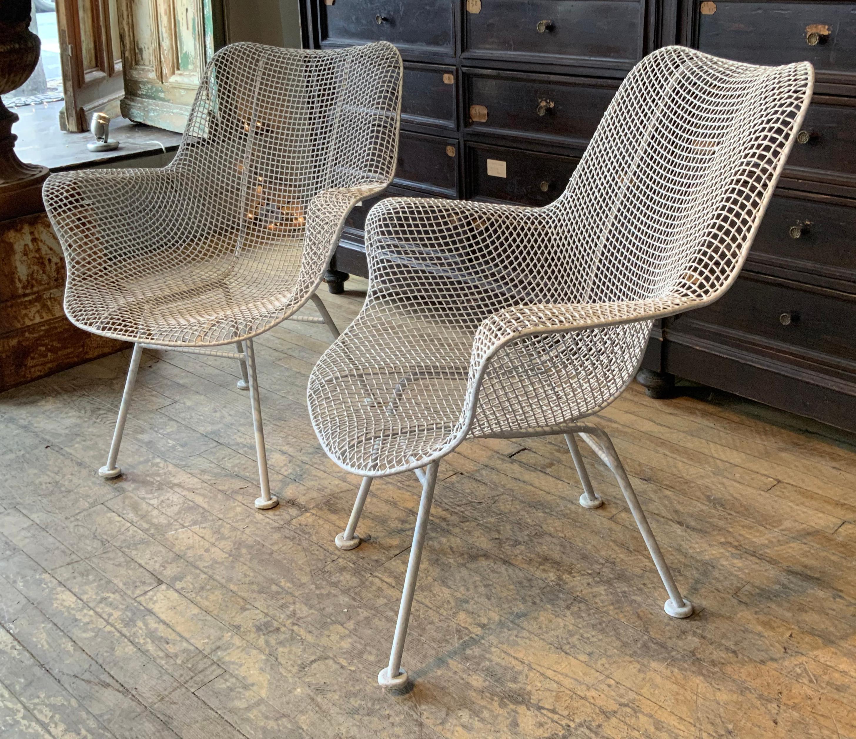 Pair of Midcentury 1950s Sculptura Lounge Chairs by Russell Woodard In Good Condition For Sale In Hudson, NY