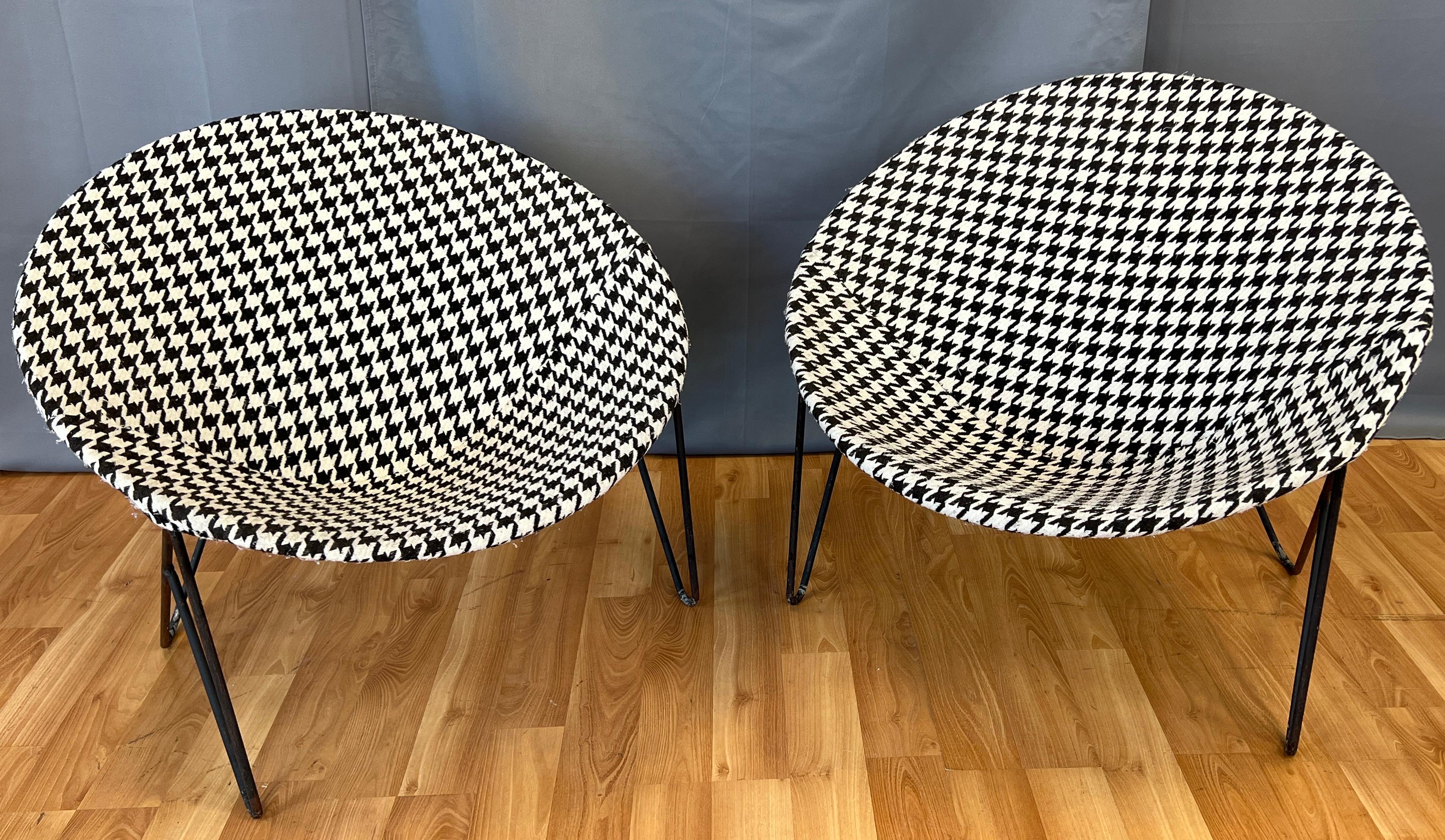 Pair of Mid-century 1950s Wrought Iron Hoop Chairs Black/White Upholstery 10