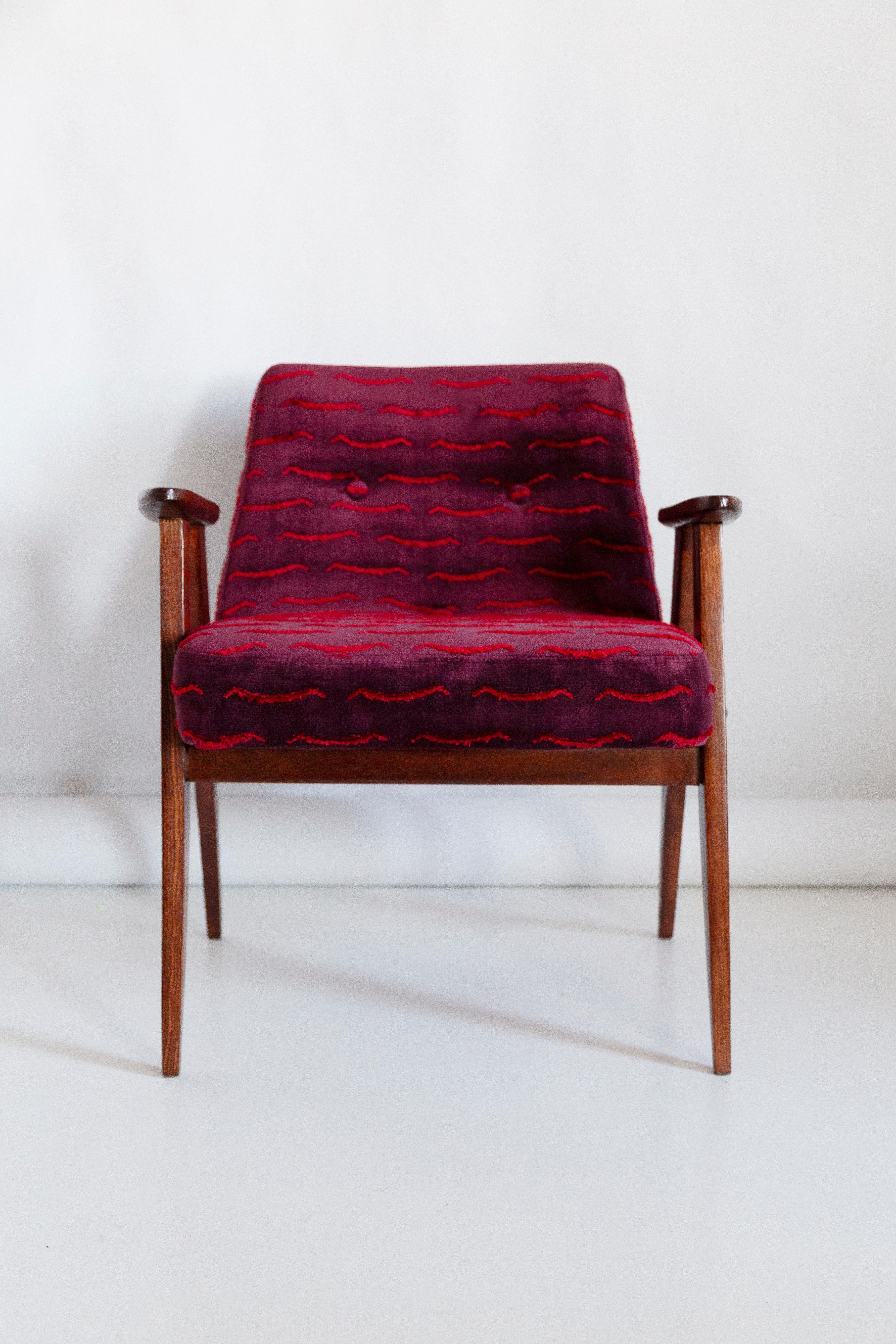 20th Century Pair of Mid-Century 366 Armchairs, Dark Velvet, by J Chierowski, Europe, 1960s For Sale