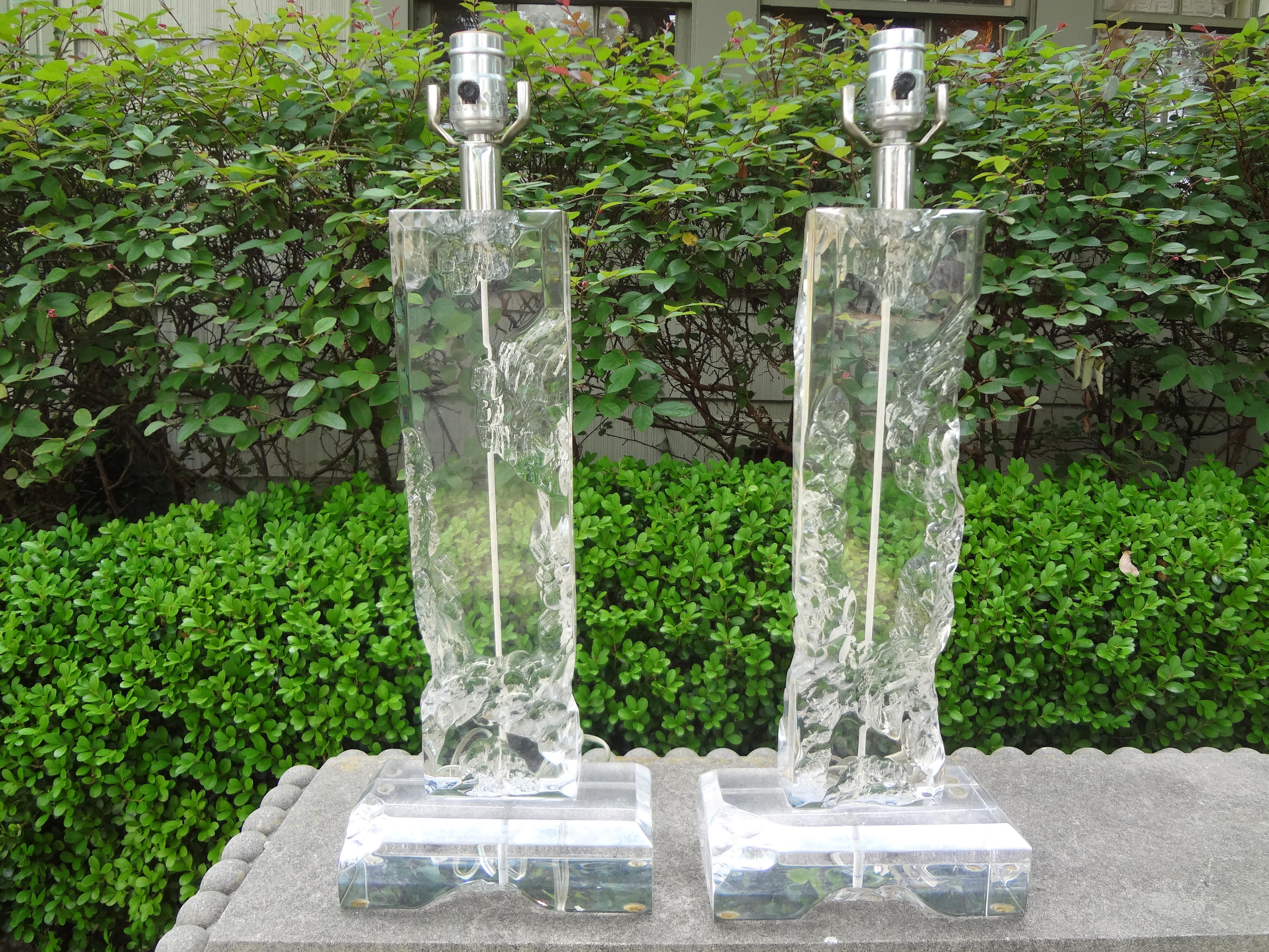 Pair of Mid-Century Acrylic Lamps in the Manner of Les Prismatiques.
Unusually stunning pair of Mid-Century Modern acrylic lamps or lucite lamps in the style of Les Prismatiques, Karl Springer or Van Teal. These great Mid-Century Modern lamps have