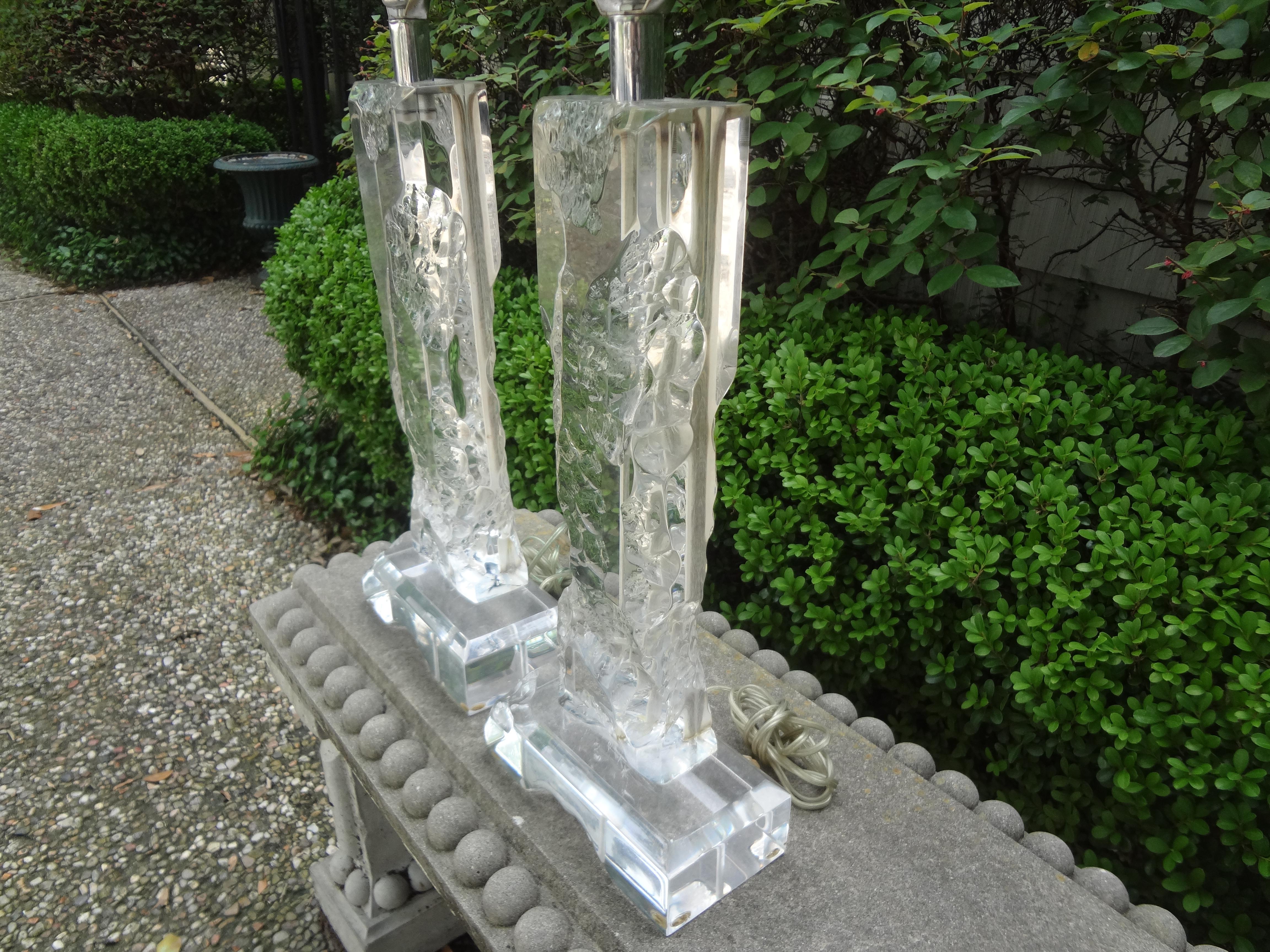 Pair of Mid-Century Acrylic Lamps in the Manner of Les Prismatiques 1