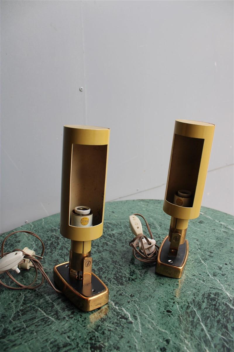 Verstellbare Stilnovo Nachttisch-Wandleuchten in gelb lackiert, Mid-Century, Paar im Angebot 3