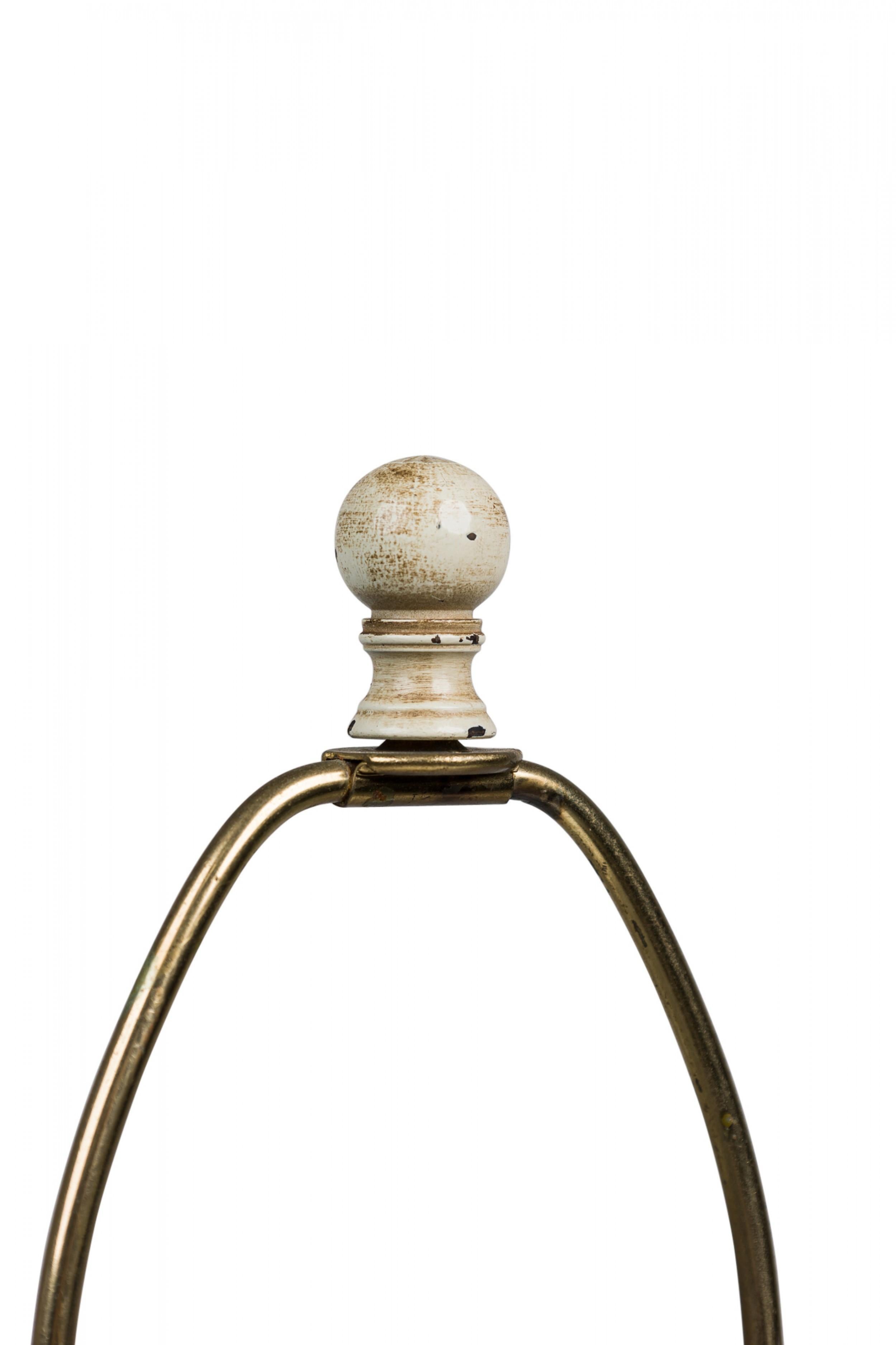 Paire de lampes de table en céramique Terra Cotta du milieu du siècle dernier en vente 3