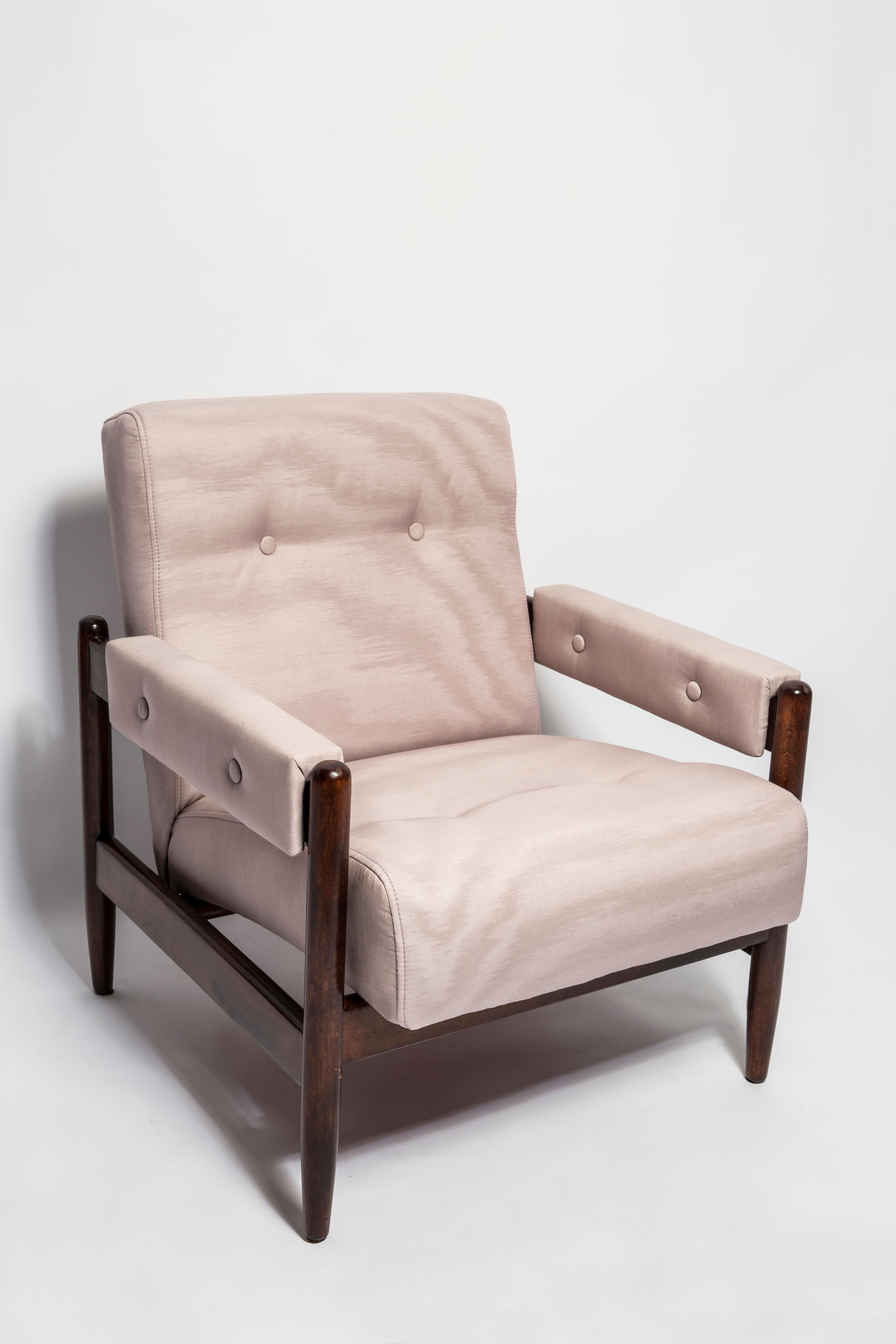 Paar Amoir Fou Moiré-Sessel aus der Mitte des Jahrhunderts in Lila-Rosa, Europa, 1960er Jahre (Moderne der Mitte des Jahrhunderts) im Angebot