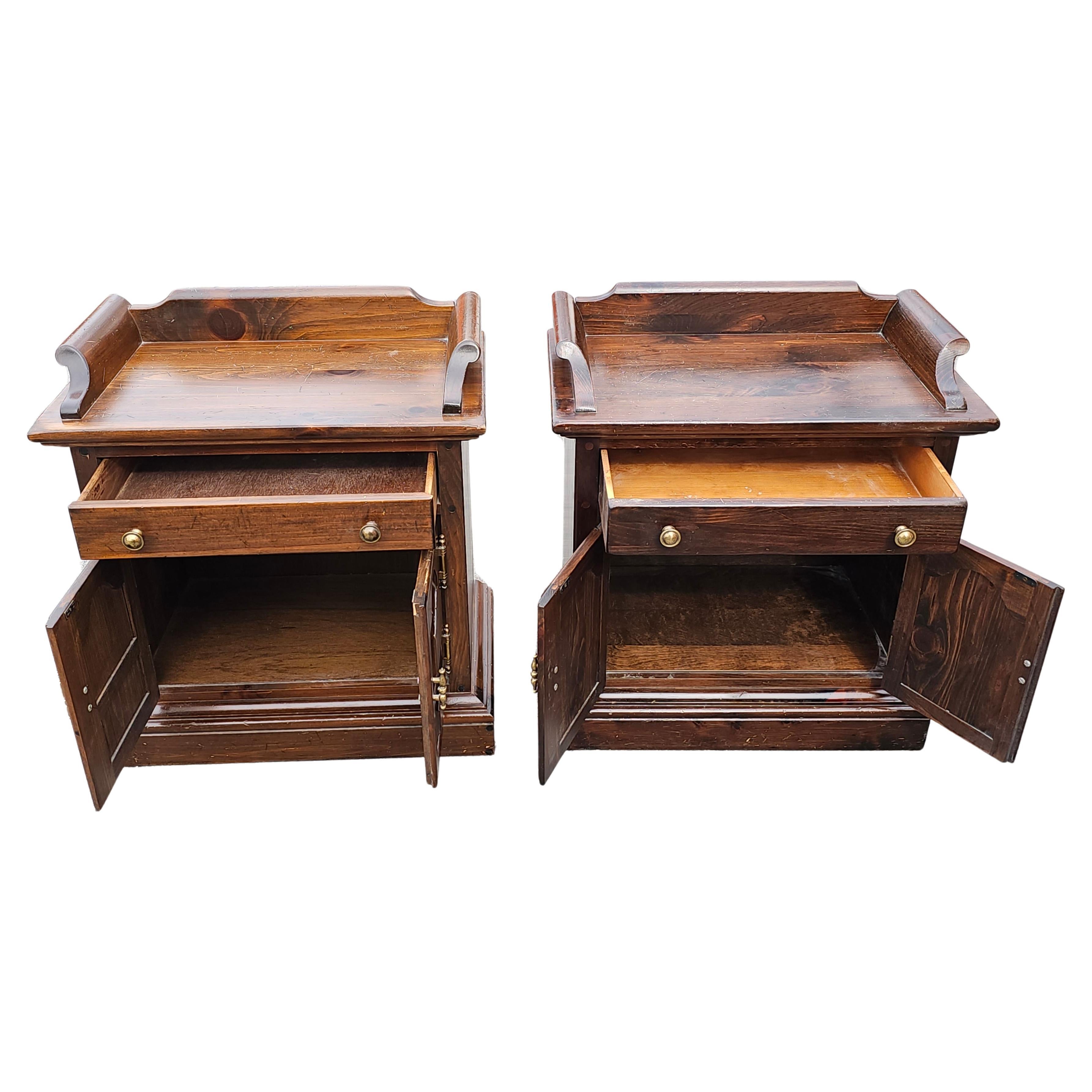 Stained Pair of Mid Century Antiqued Distressed Pine Bedside Cabinets Nightstands For Sale