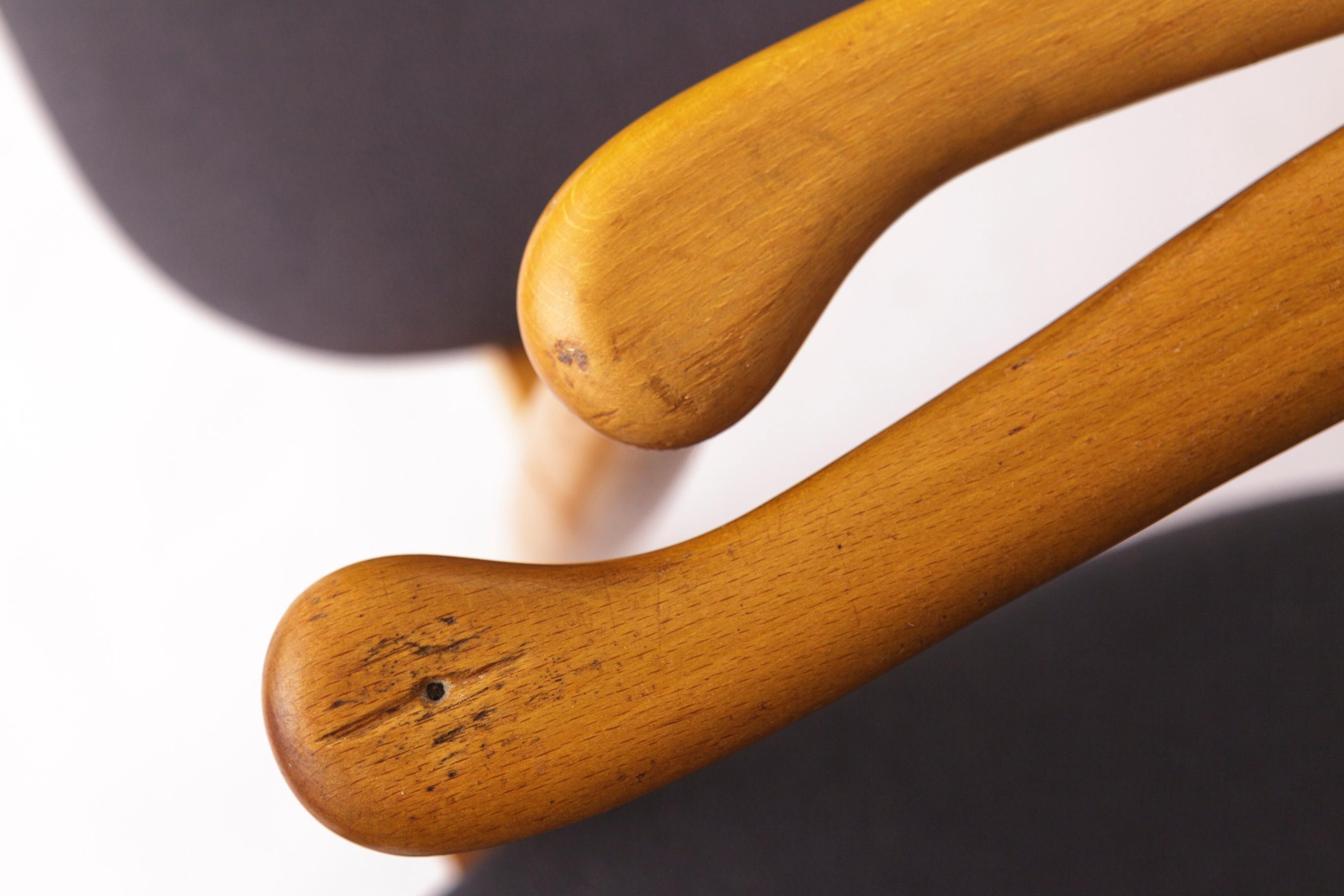 Paar Mid-Century Sessel, 1960-70er Jahre Deutscher Vintage, Buchenholz & Original U im Zustand „Gut“ im Angebot in Hannover, DE