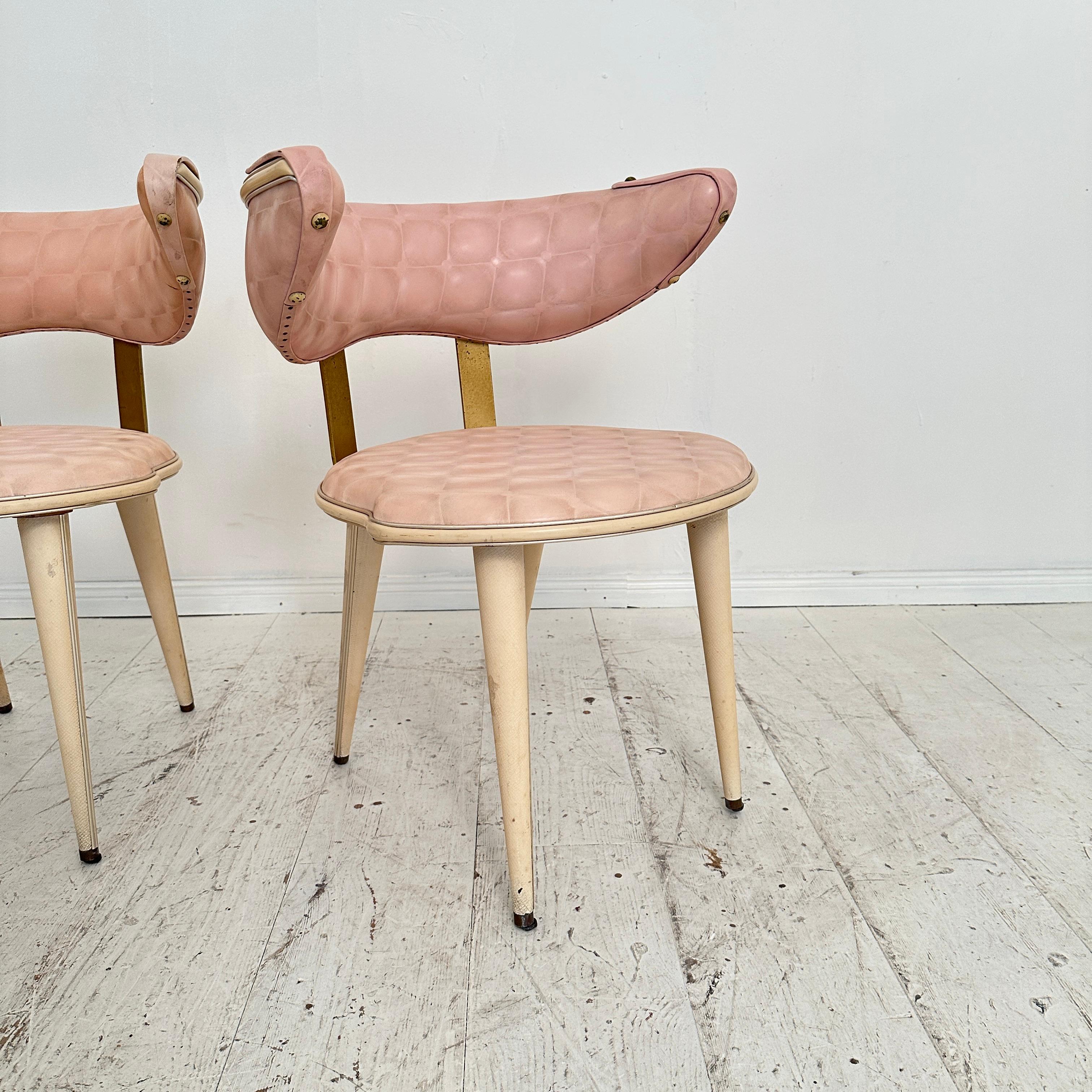 Pair of Mid Century Armchairs by Umberto Mascagni, light pink and white, 1954 For Sale 3
