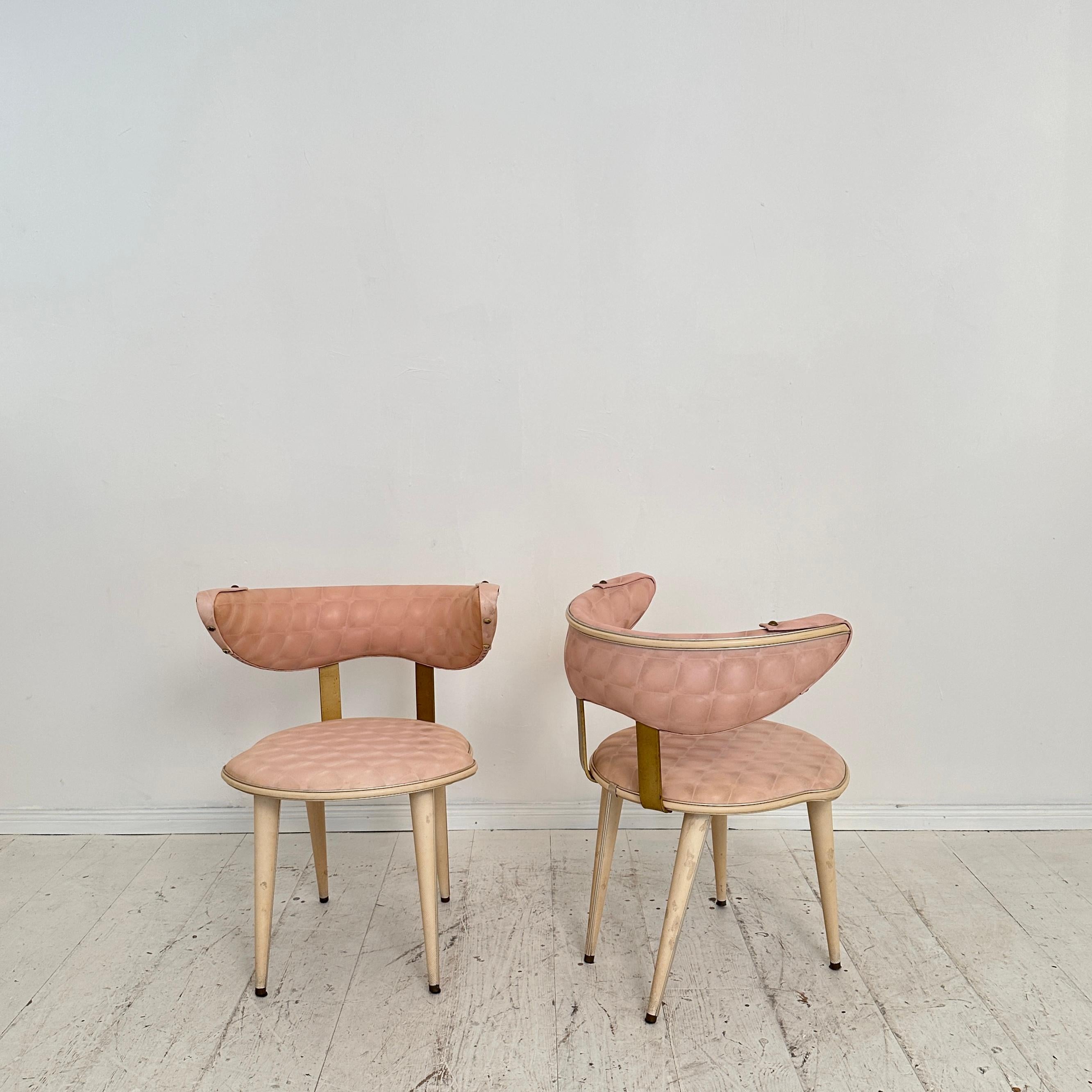 Ein Paar Sessel aus der Mitte des Jahrhunderts von Umberto Mascagni, hellrosa und weiß, 1954 (Mitte des 20. Jahrhunderts) im Angebot