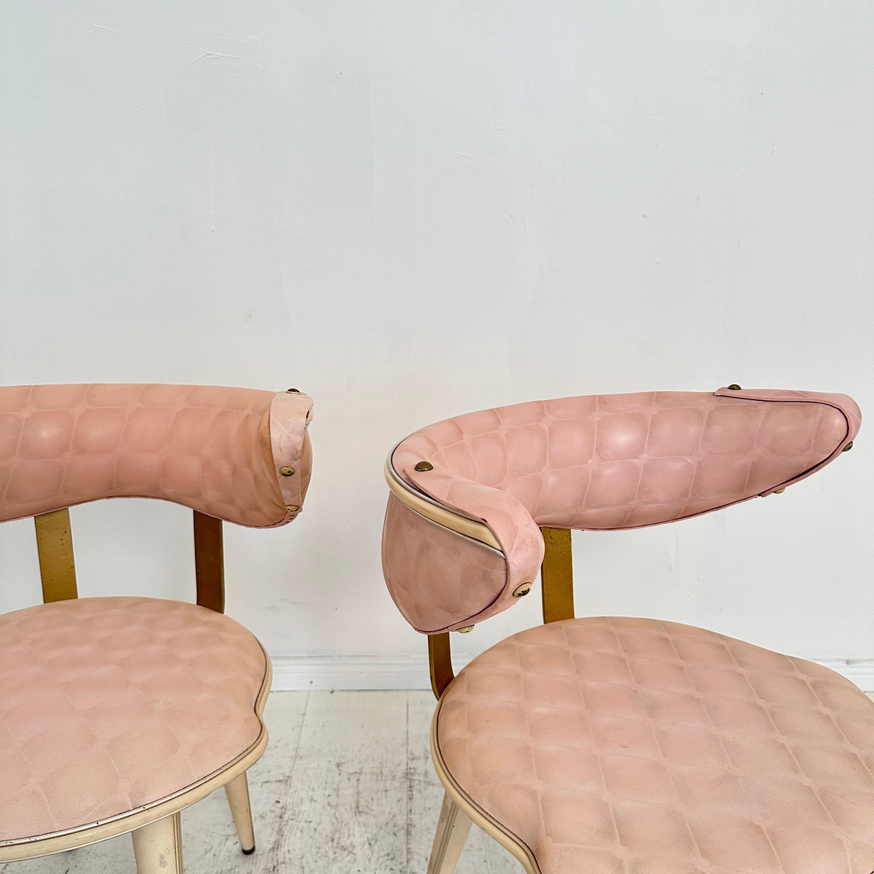 Pair of Mid Century Armchairs by Umberto Mascagni, light pink and white, 1954 For Sale 2
