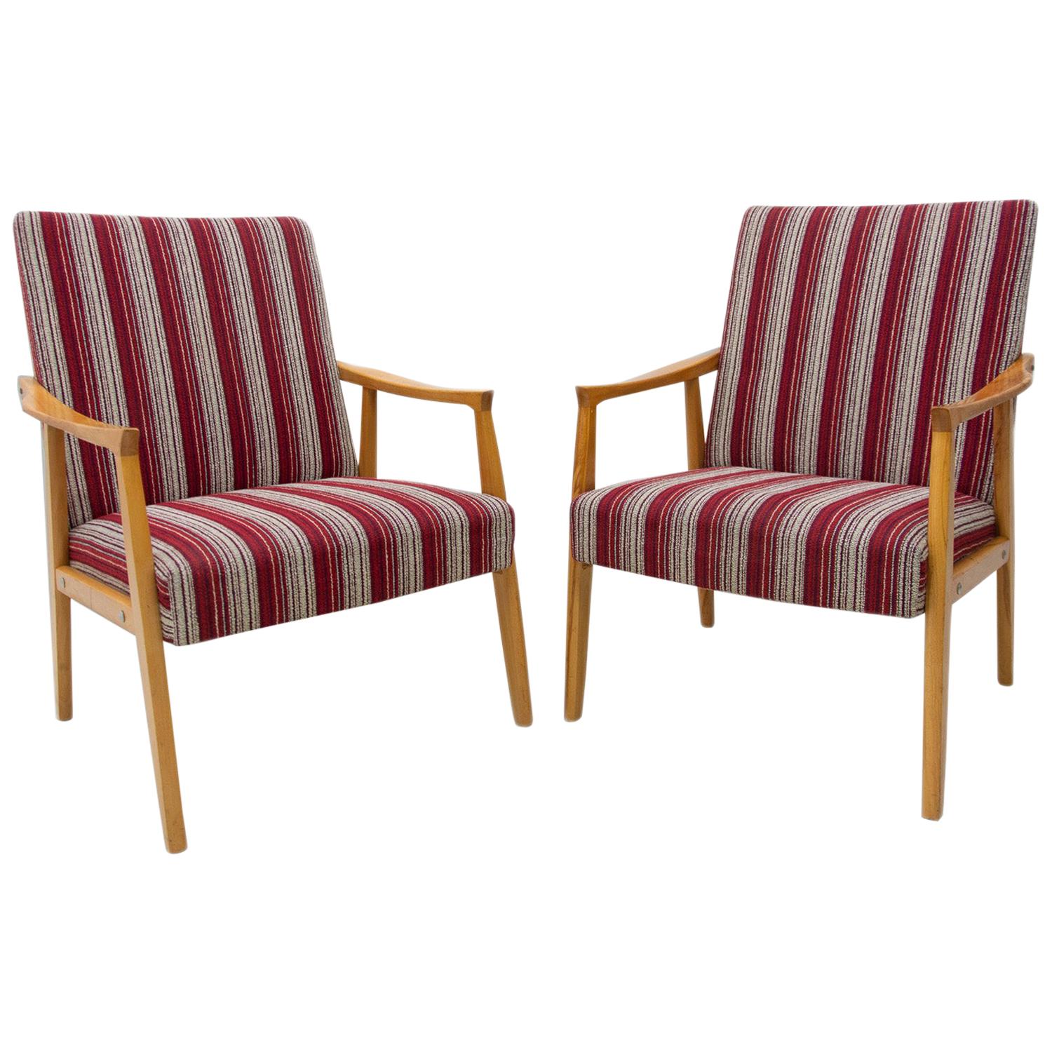  Ein Paar Sessel aus der Mitte des Jahrhunderts, Tschechoslowakei, 1960er Jahre