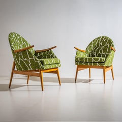 Par de sillones de mediados de siglo, diseñados por Júlia Gaubek (1928-2015), Hungría, 19