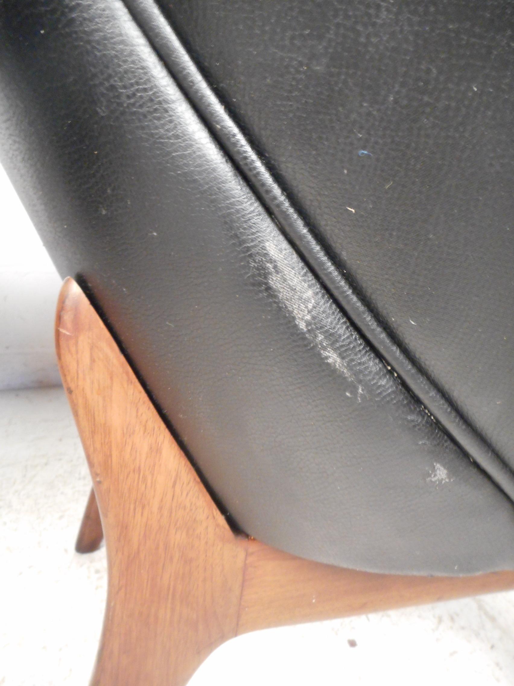 Pair of Midcentury Armchairs 5
