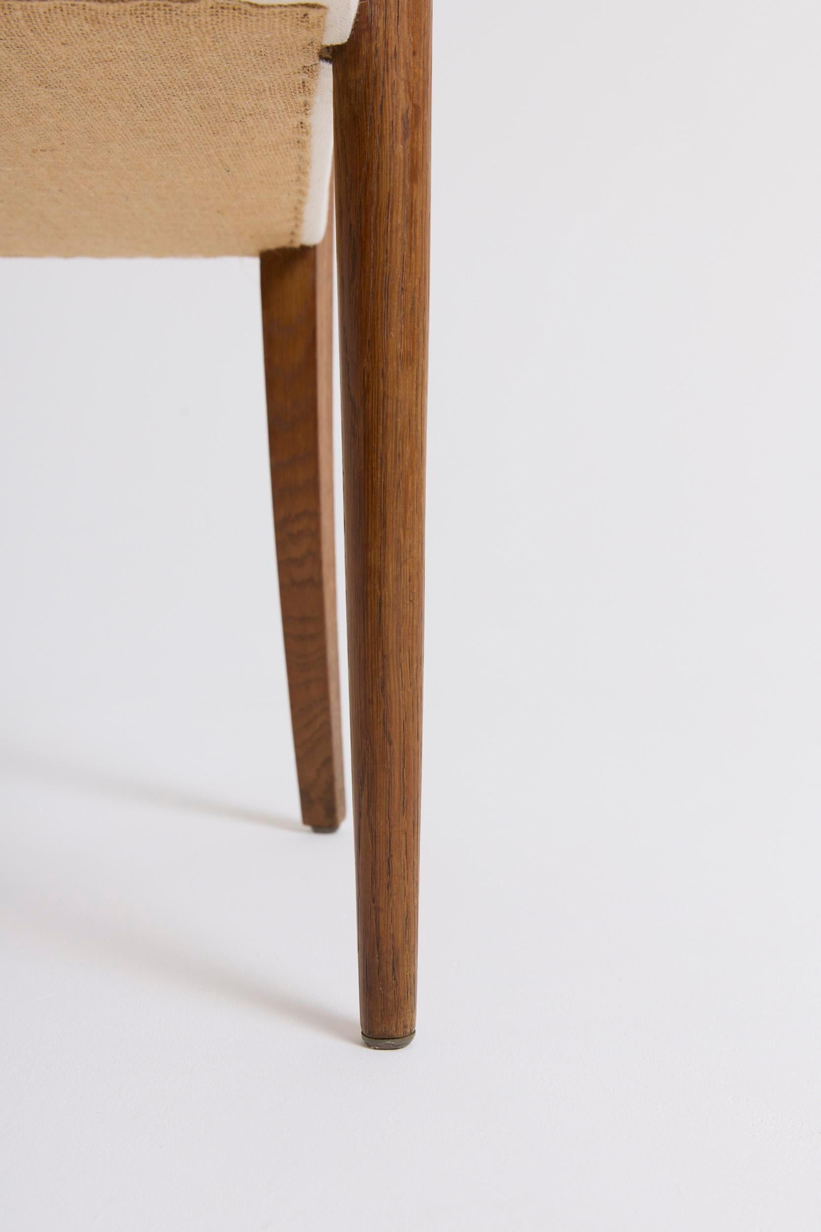 Coppia di poltrone di metà secolo in vendita 10