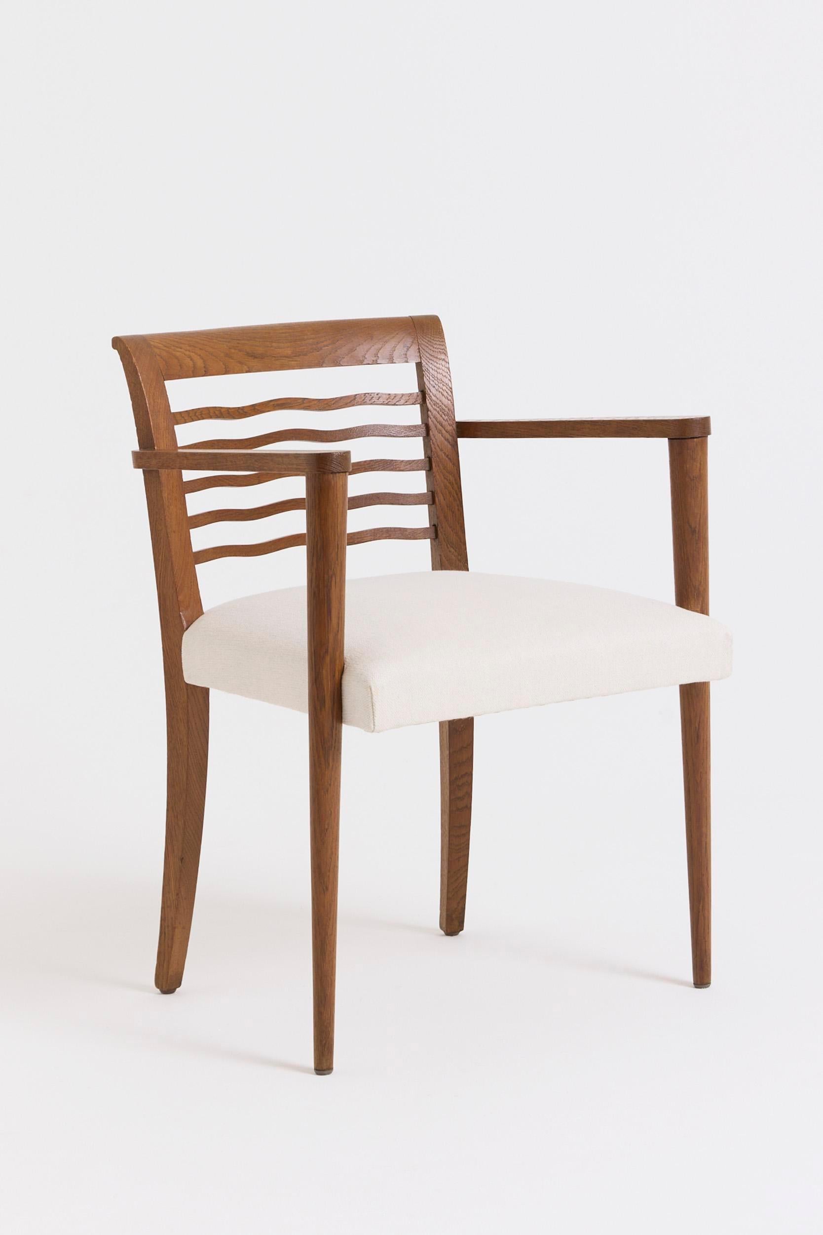 Coppia di poltrone di metà secolo In condizioni buone in vendita a London, GB