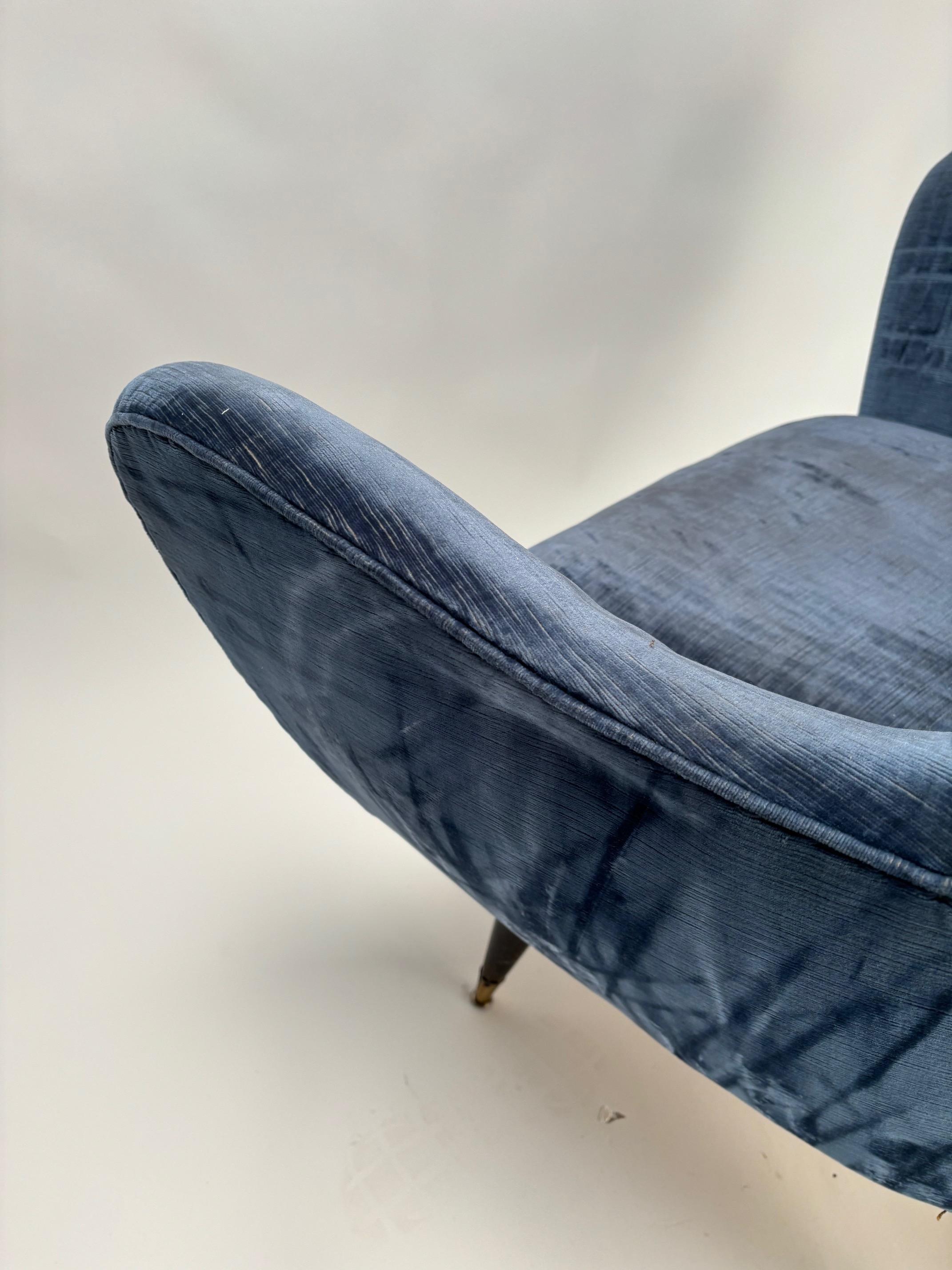 Tessuto Coppia di poltrone di metà secolo nello stile di Guglielmo Veronesi, Italia anni '50 in vendita