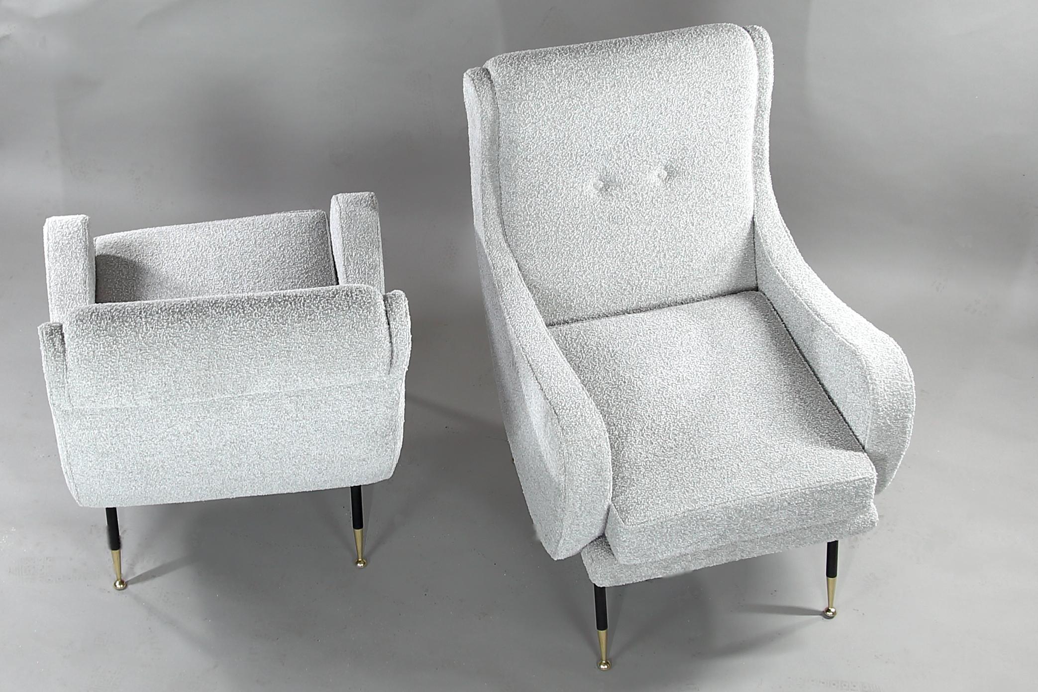 Italian Pair of mid-century armchairs, Italy 1970s For Sale
