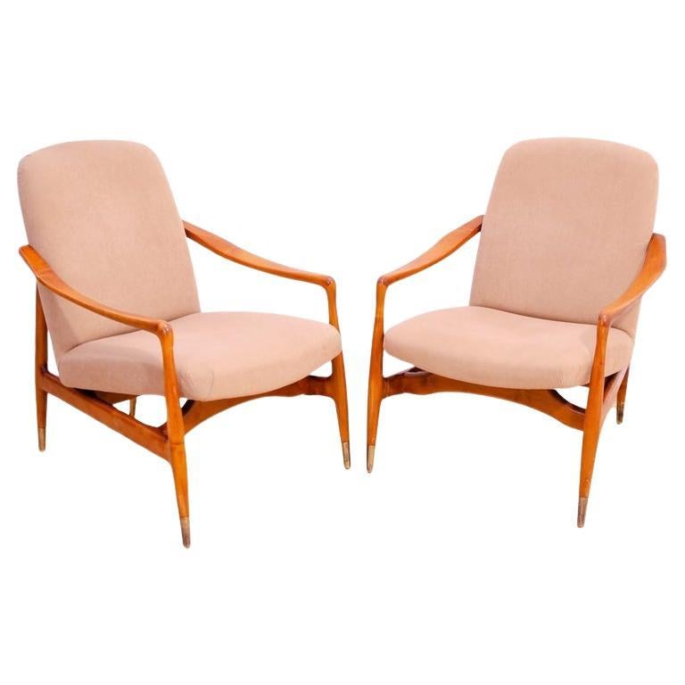 Pair of mid century armchairs Karel Vyčítal & Miloš Sedláček for Dřevotvar, 1960 For Sale