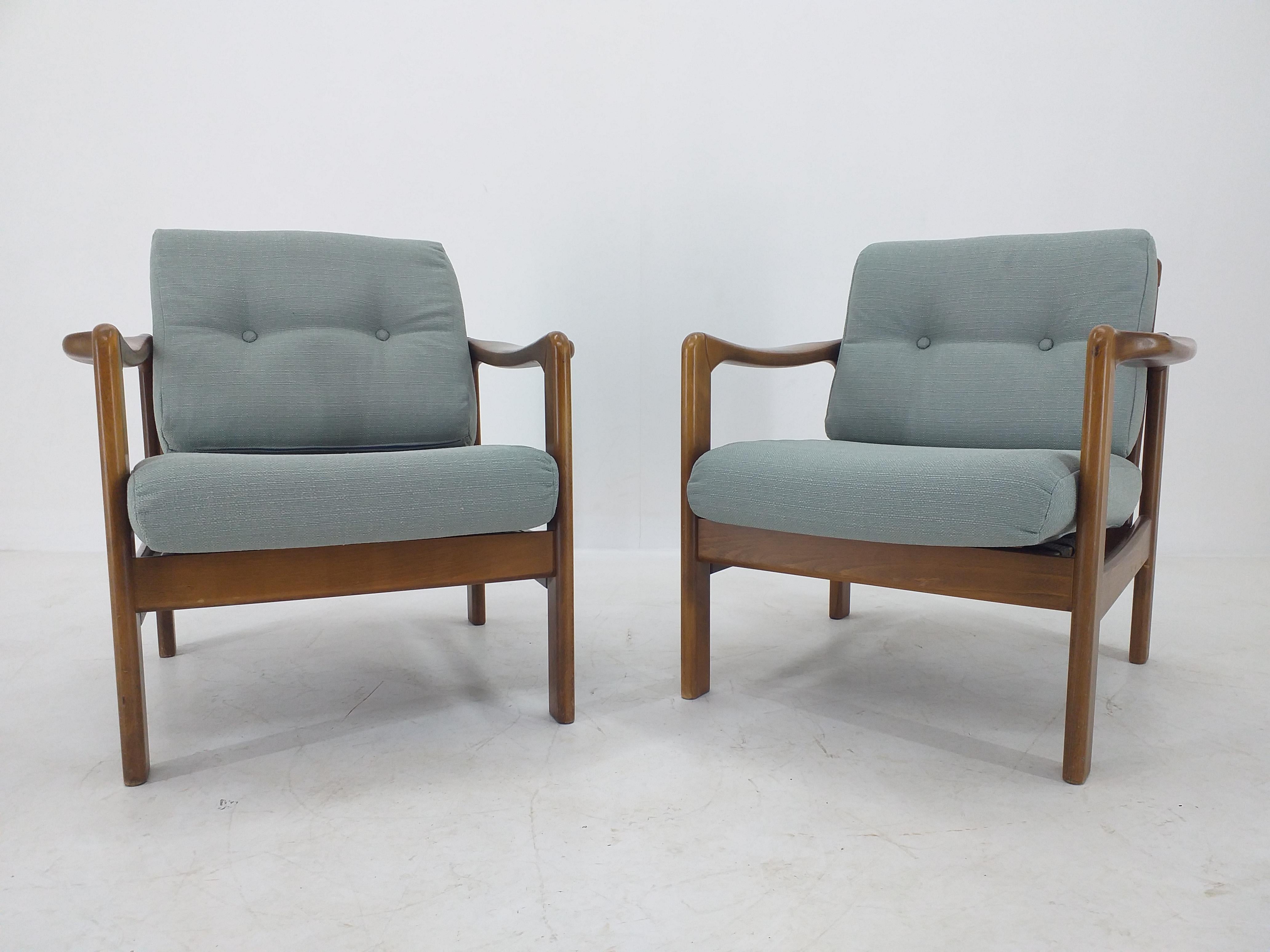 Pair of Midcentury Armchairs Knoll Antimott, Germany, 1960s In Good Condition For Sale In Praha, CZ