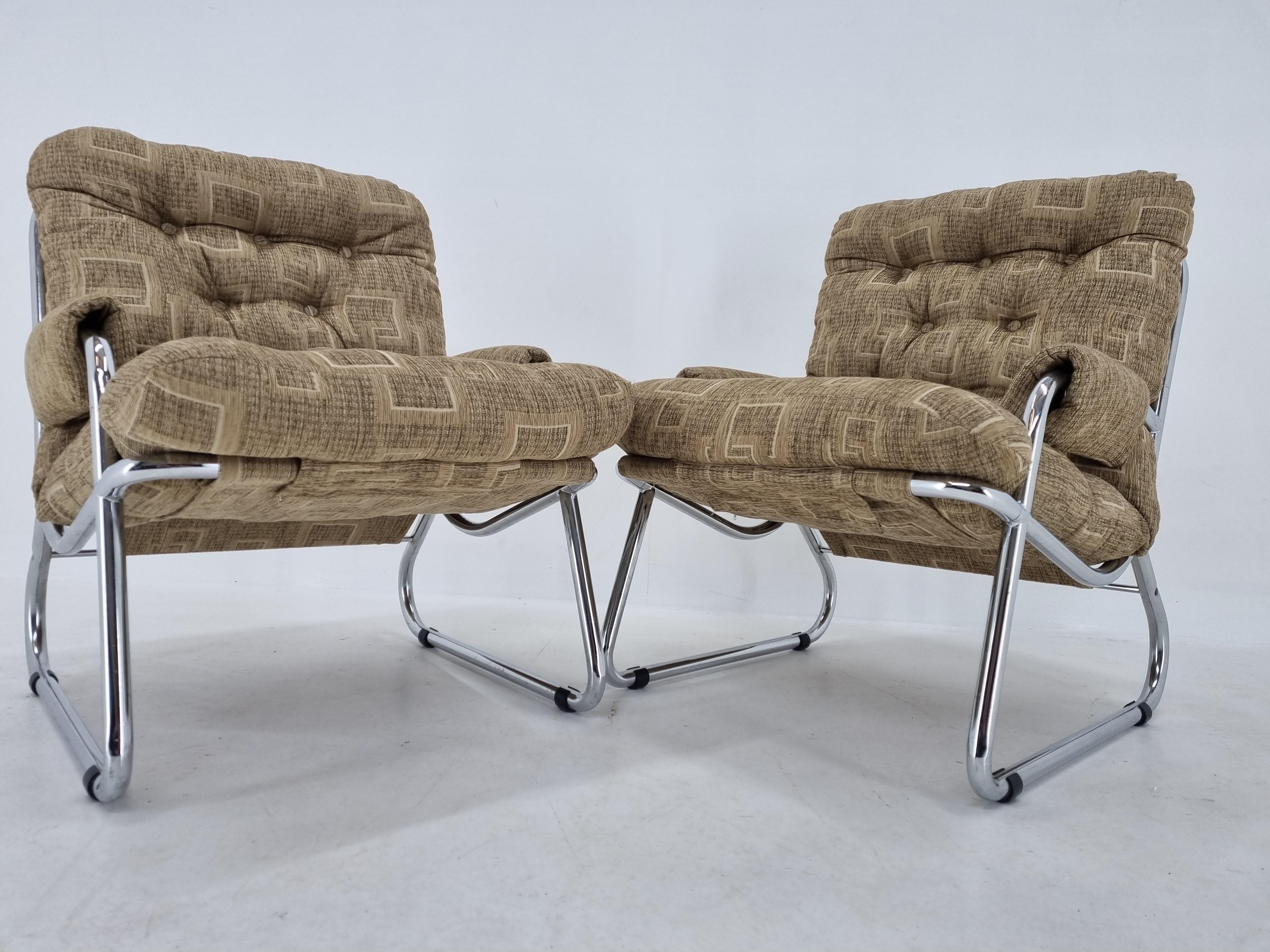 English Pair of Mid-Century Armchairs, Peter Hoyte, 1970s