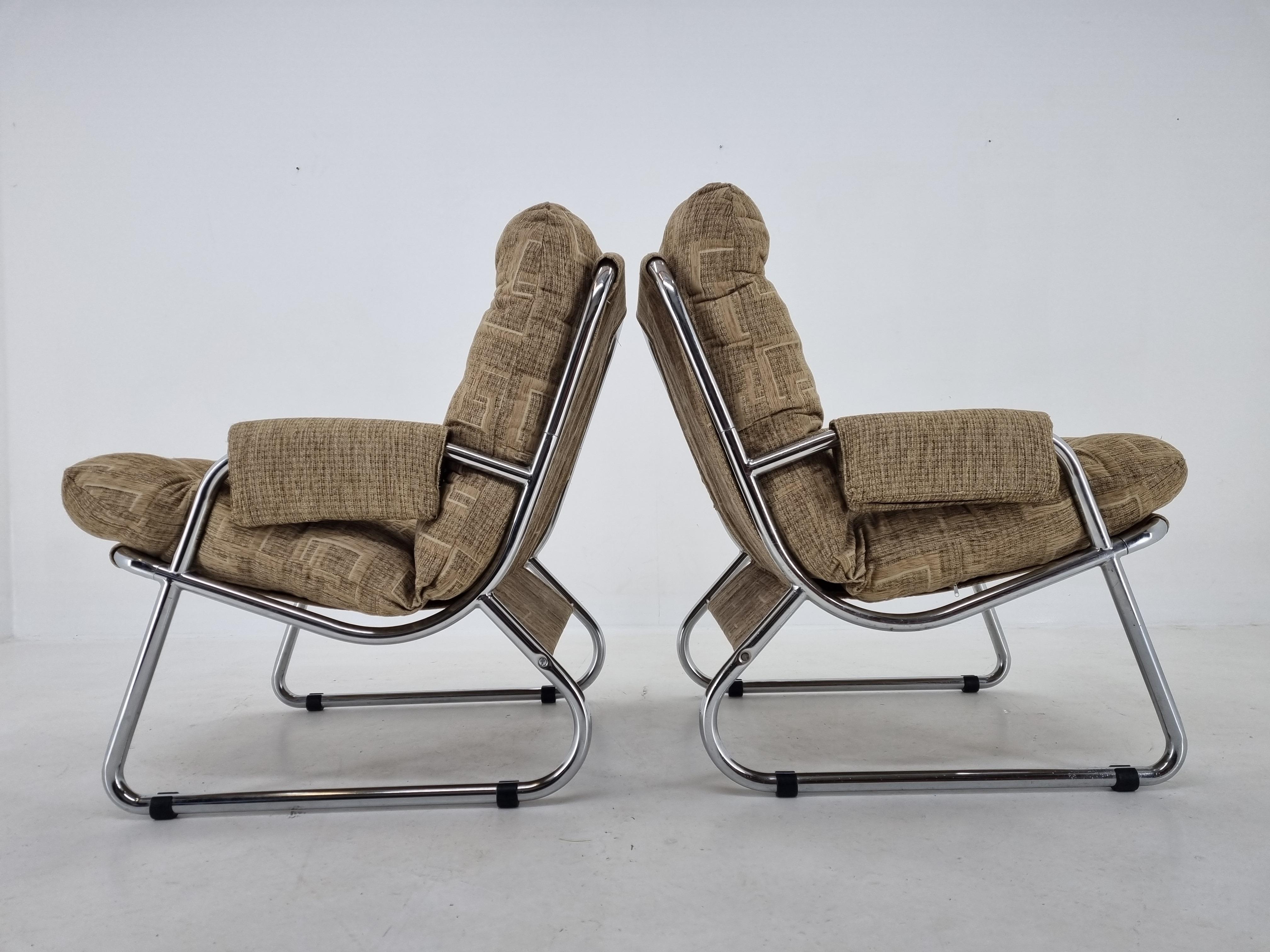 Pair of Mid-Century Armchairs, Peter Hoyte, 1970s 2