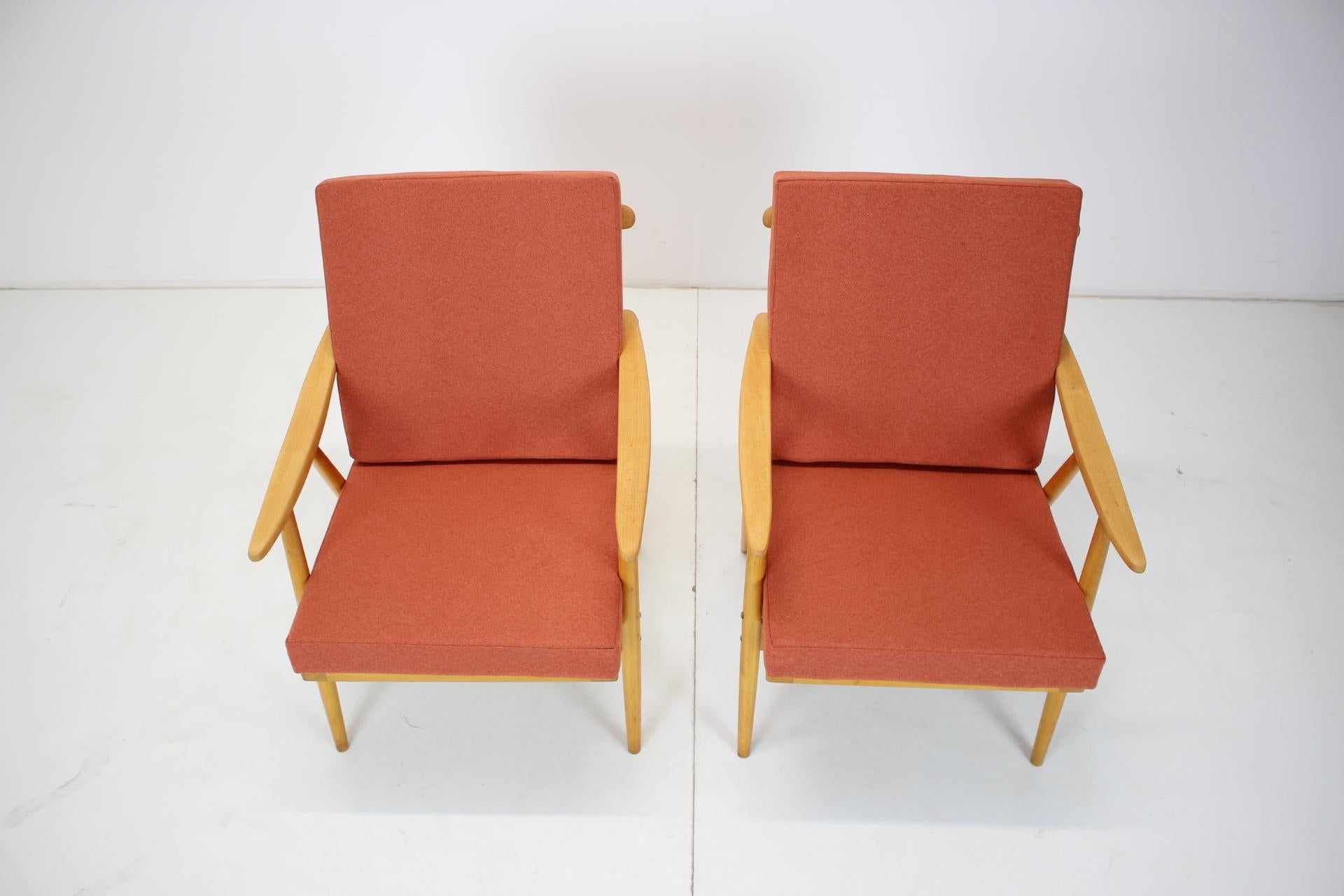 Mid-Century Modern Pair of Mid-Century Armchairs, Ton, 1970's