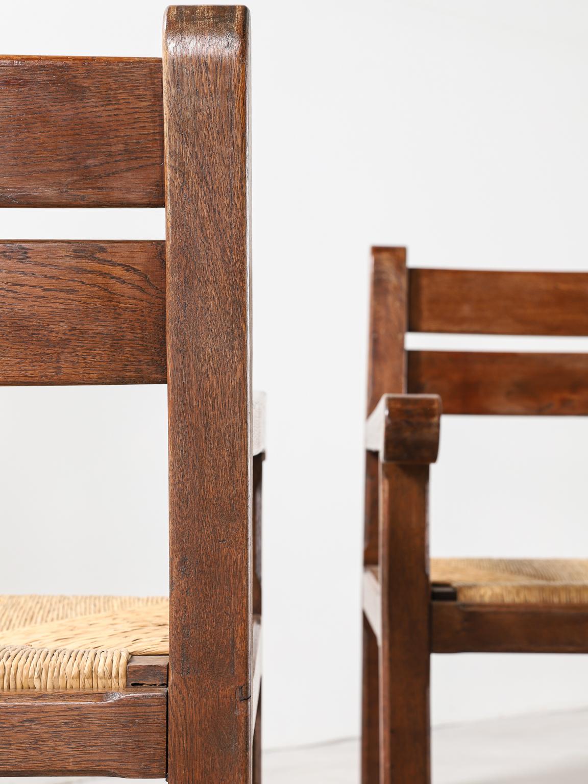 Pair of French 1950s Oak and Braided Straw Armchairs For Sale 1