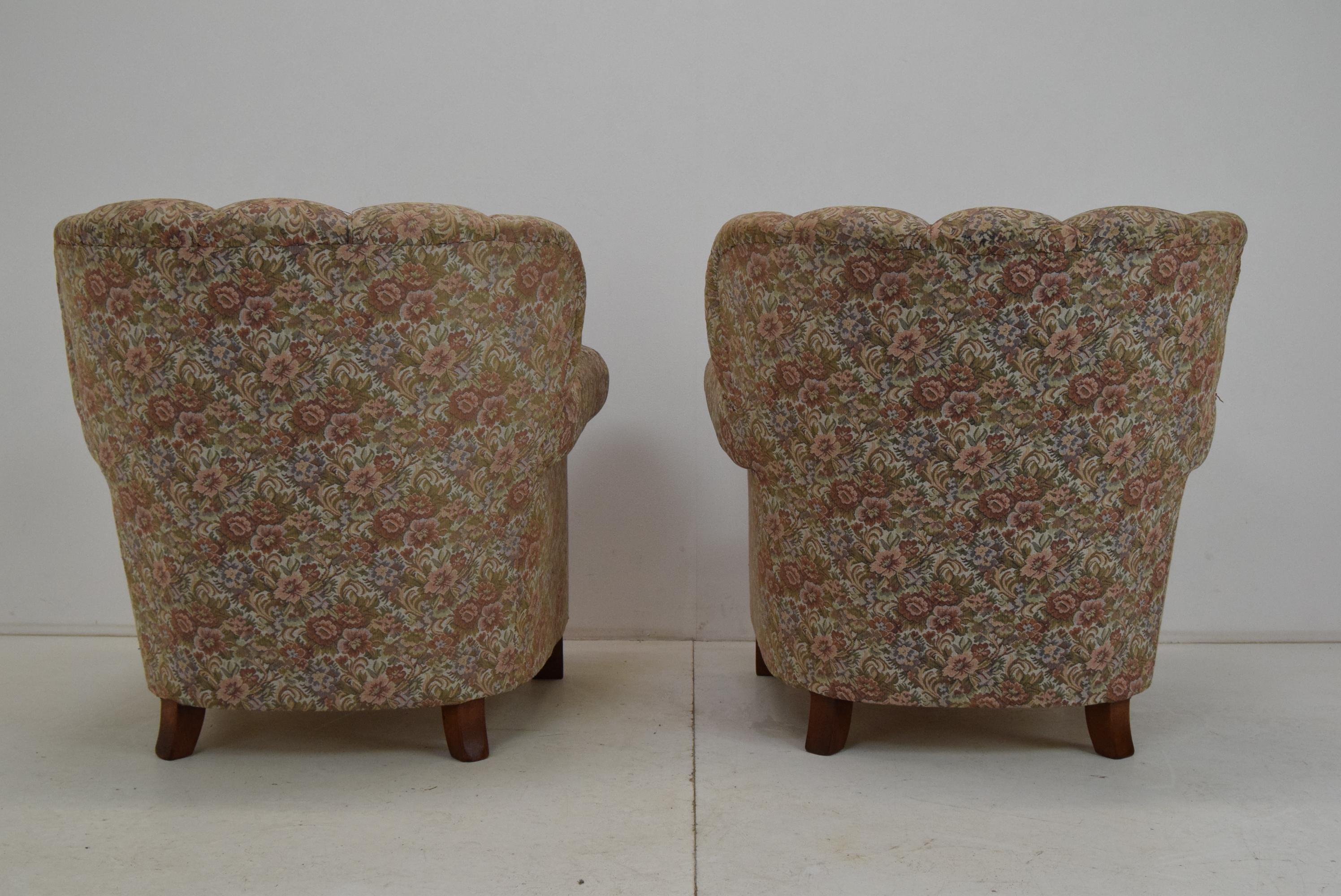 Pair of Mid-Century Armchairs, 1950s For Sale 4