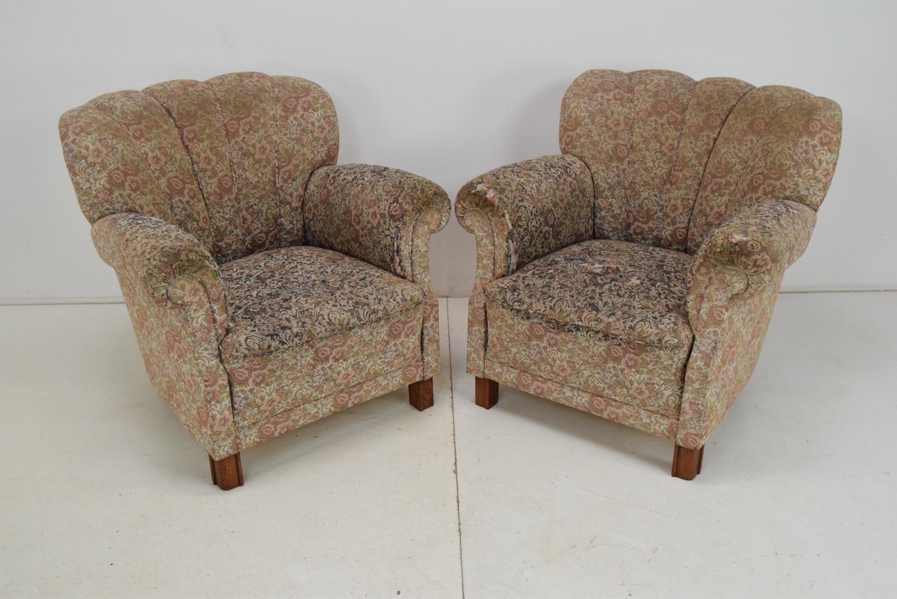 Mid-Century Modern Pair of Mid-Century Armchairs, 1950s For Sale