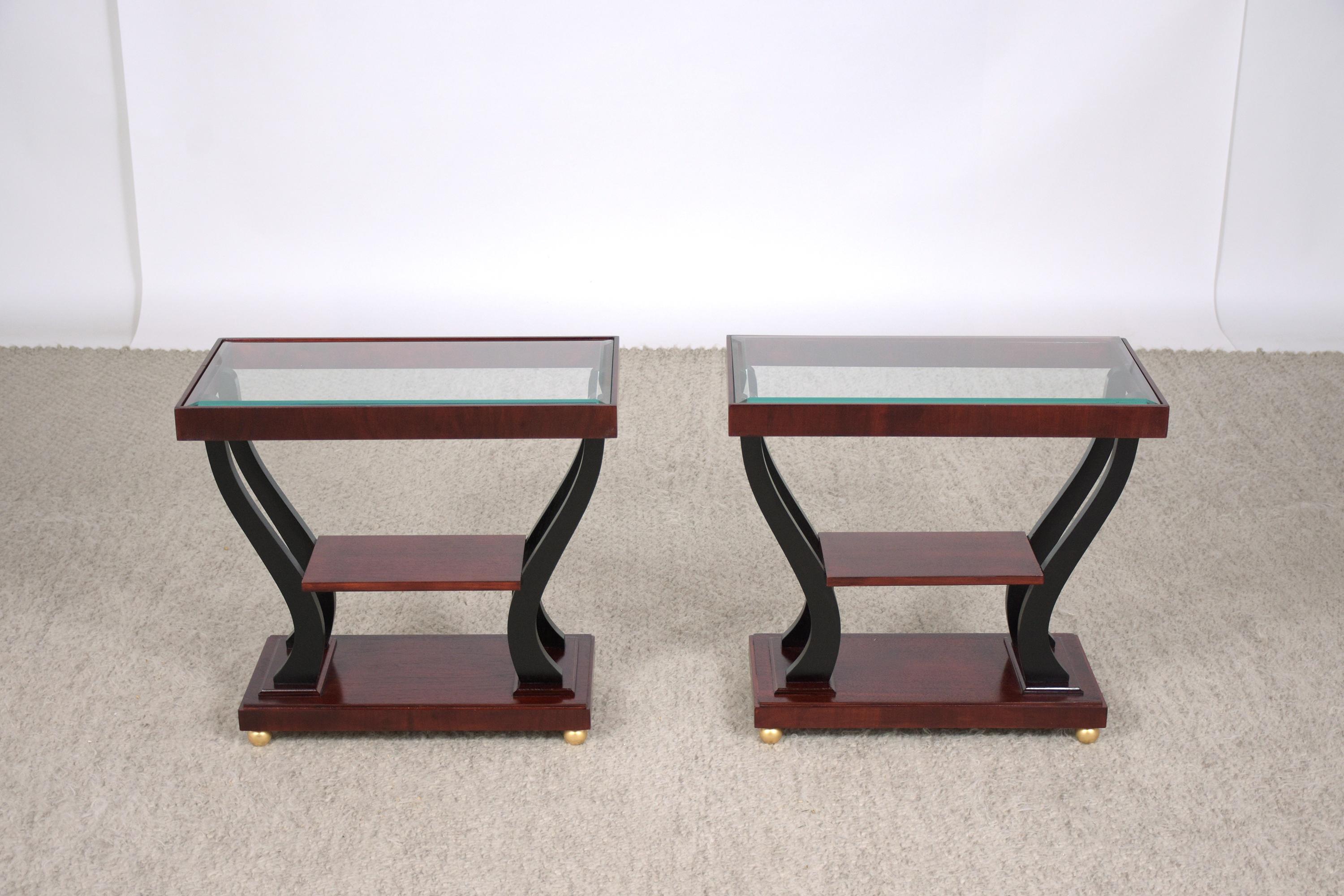 Lacquered Pair of Mid-Century Modern Side Tables For Sale