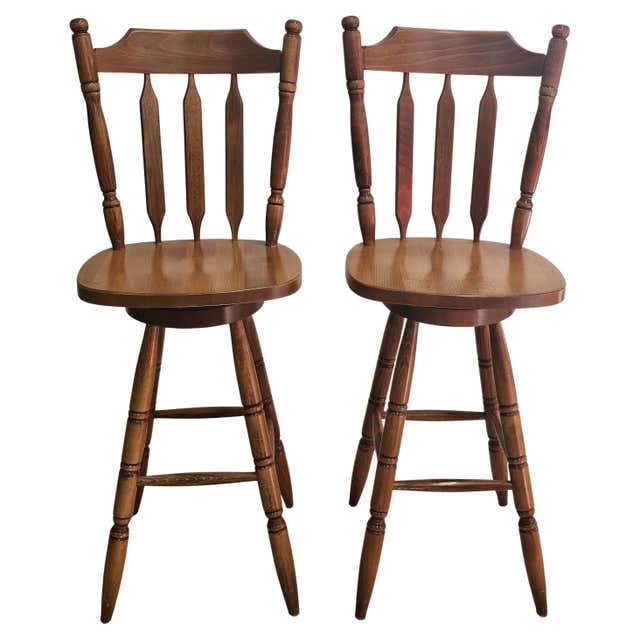 Vintage Windsor Swivel Spindle Turned Legs Bar Stools, a Pair For Sale ...