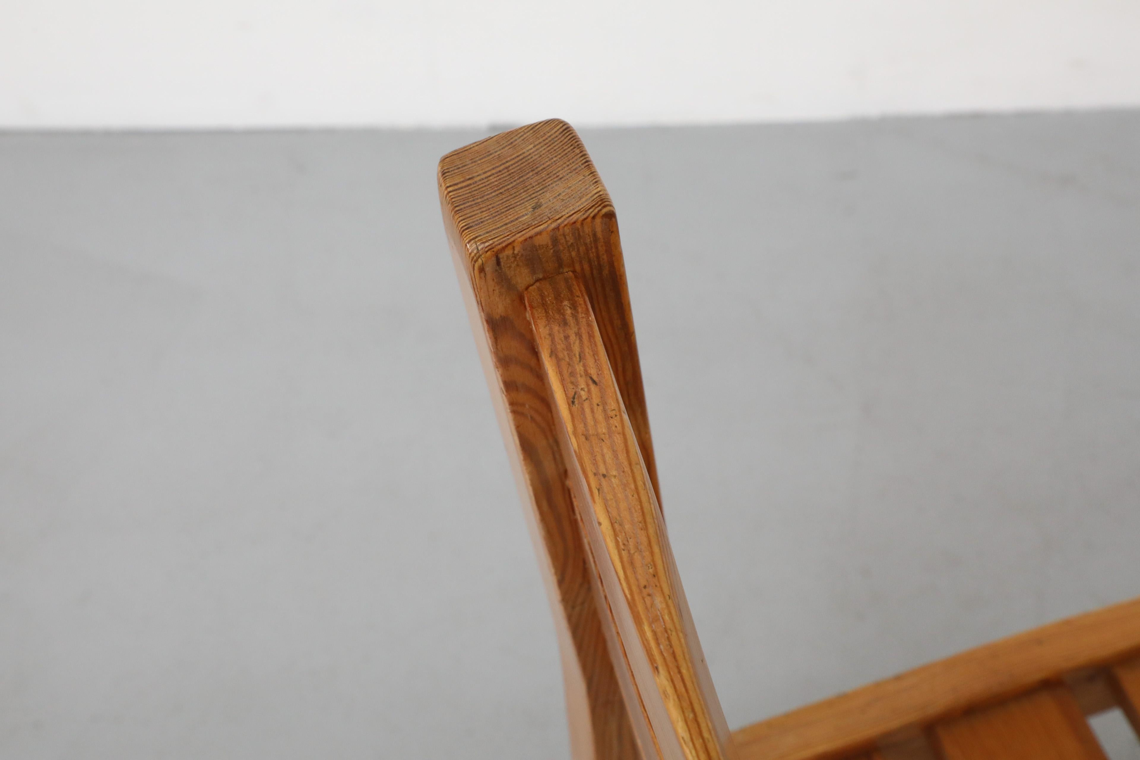 Pair of Mid-Century Ate van Apeldoorn Style Ladder Back Pine Chairs For Sale 14