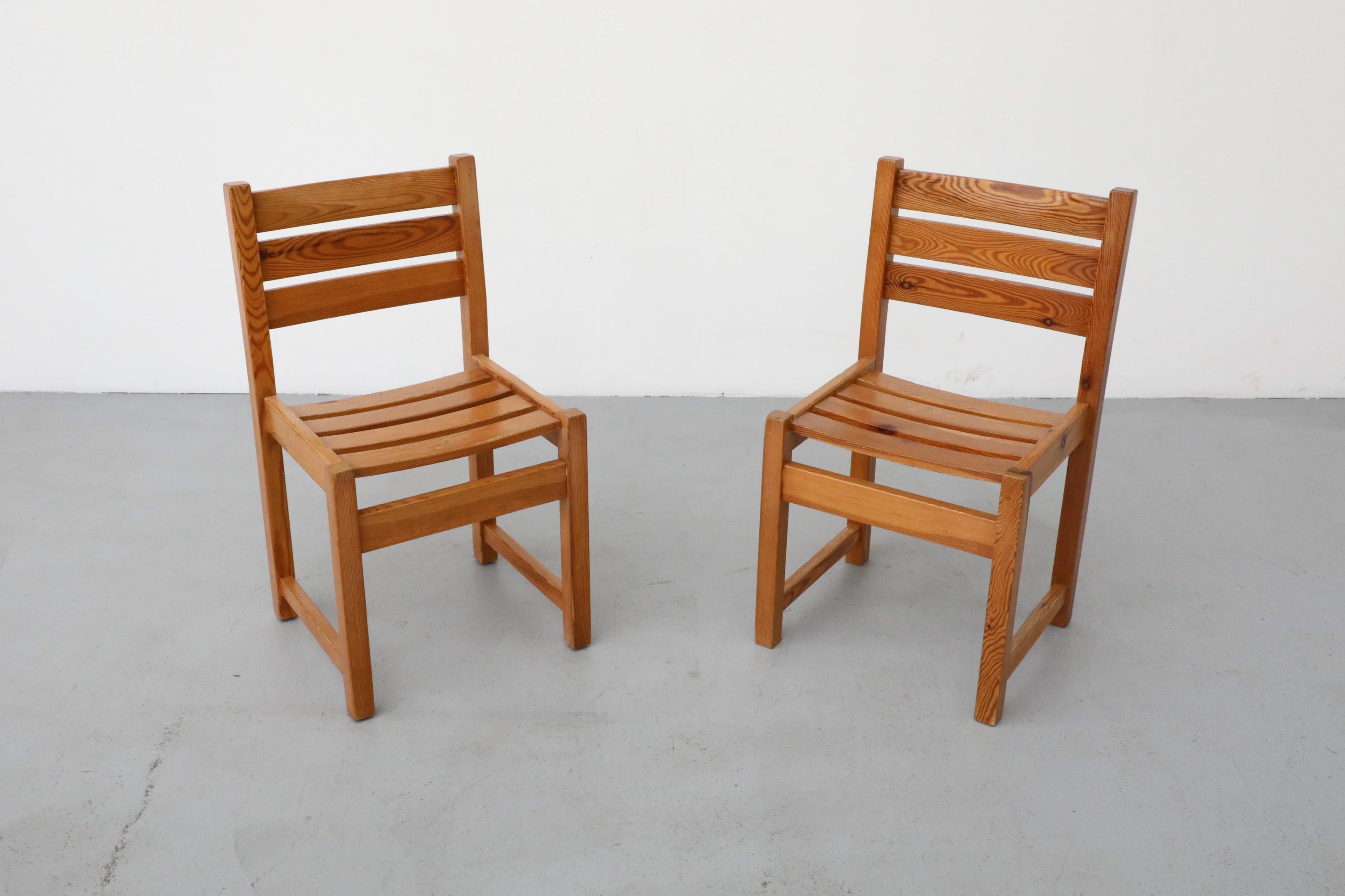 Pair of Mid-Century Ate van Apeldoorn Style Ladder Back Pine Chairs For Sale 2