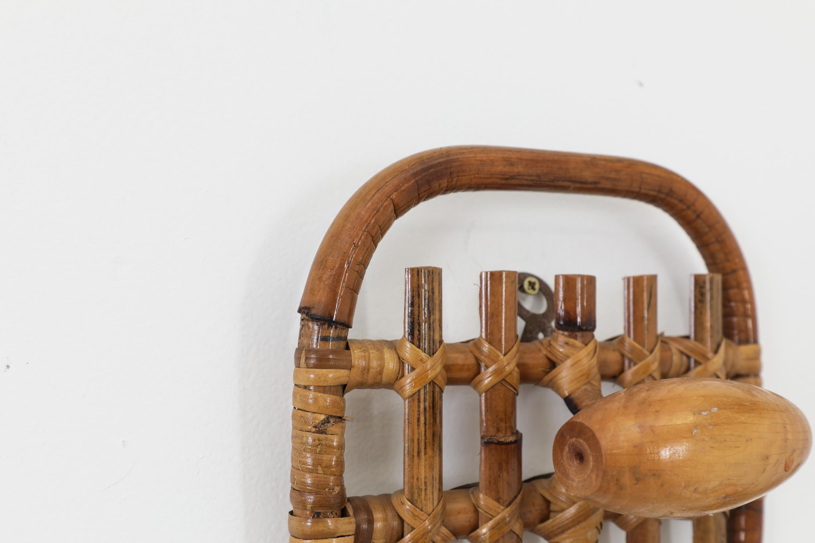 Pair of Mid-Century Bamboo and Wood Hooks Attributed to Vittorio Bonacina For Sale 9