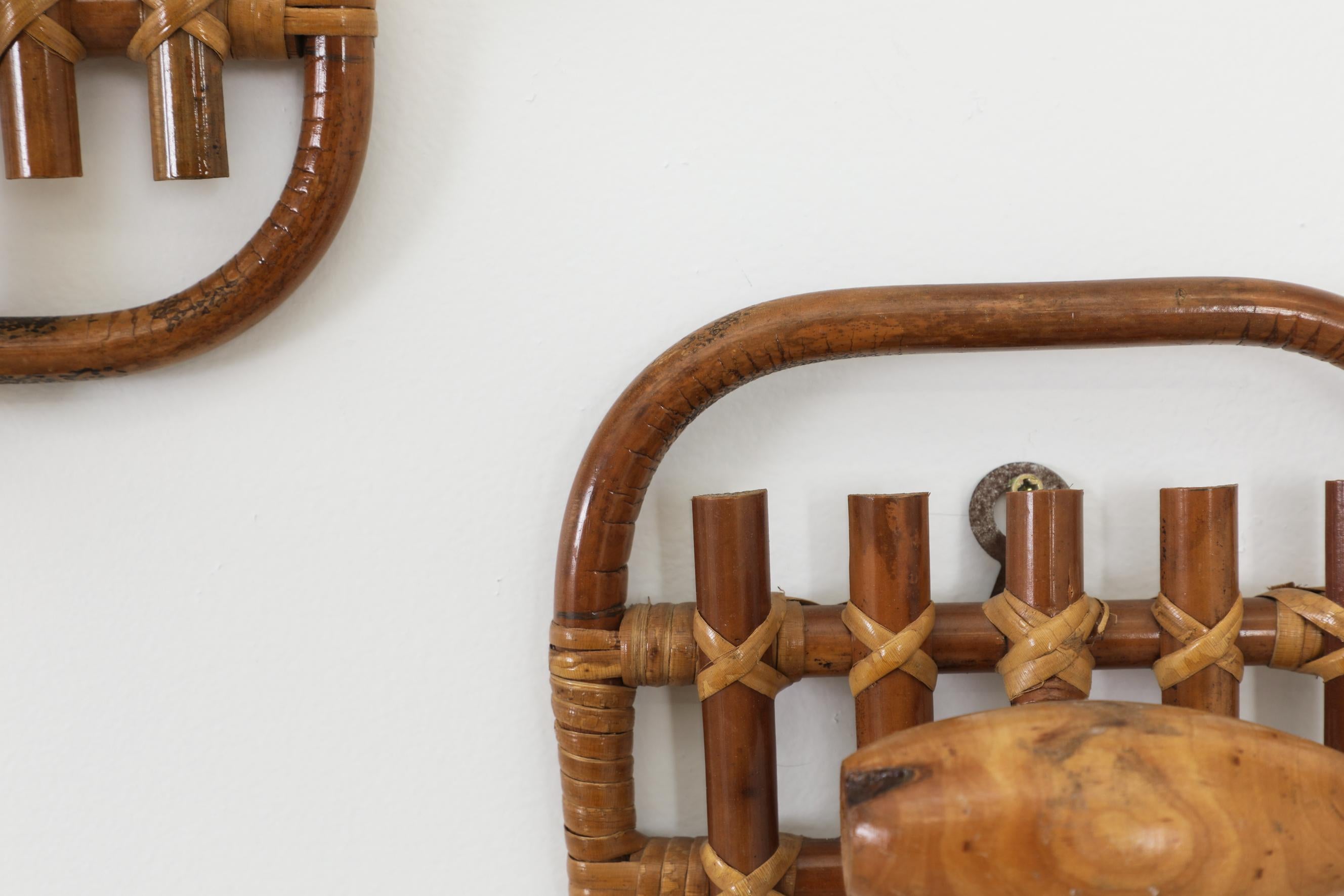 Pair of Mid-Century Bamboo and Wood Hooks Attributed to Vittorio Bonacina For Sale 13
