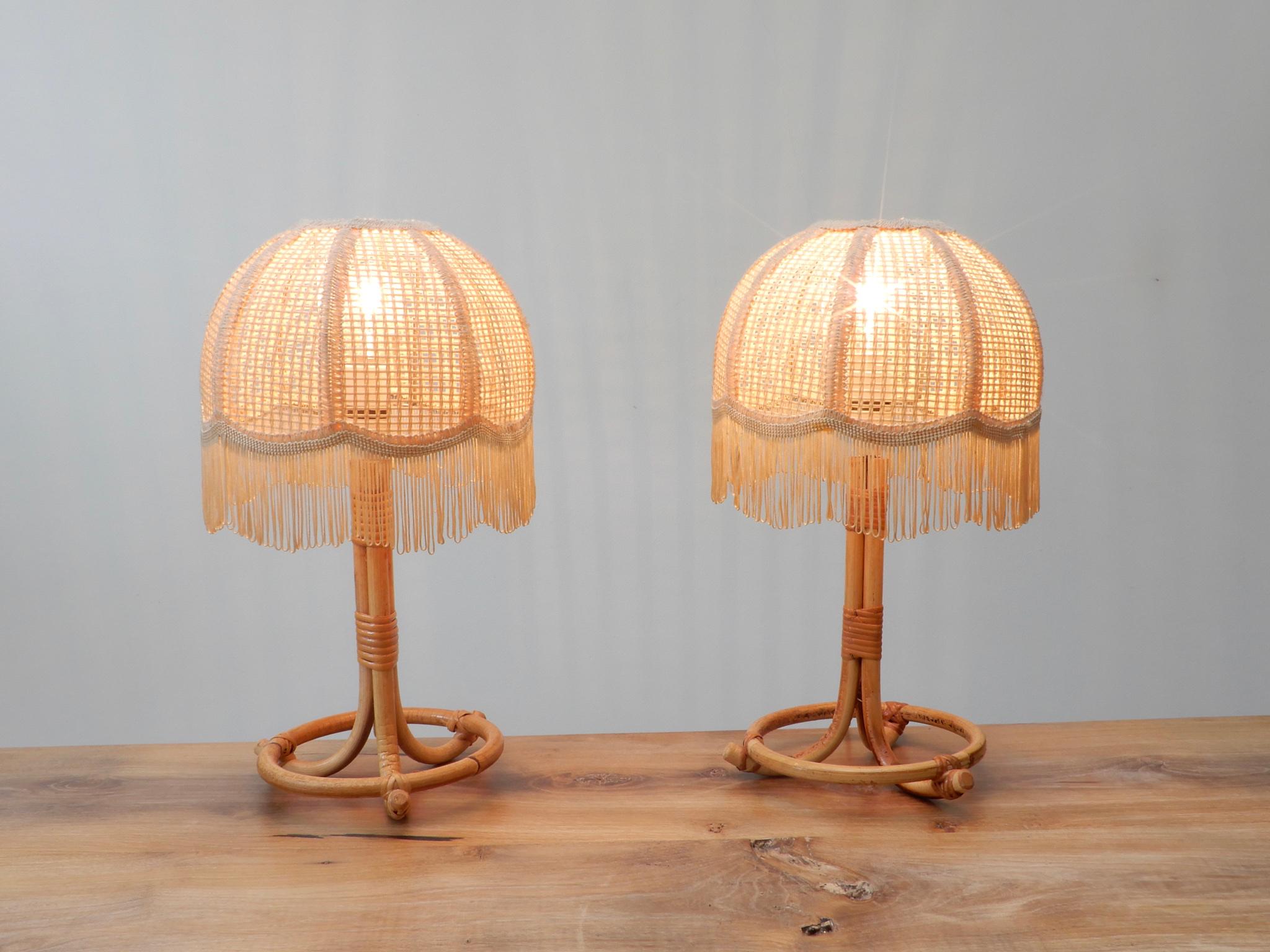 Mid-Century Modern Pair of Midcentury Bamboo Table Lamp with Fringe Shade