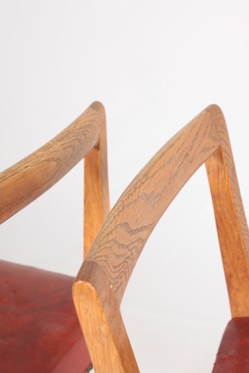 Leather Pair of Midcentury Bar Stools in Oak Made by Danish Cabinetmaker, 1950s For Sale