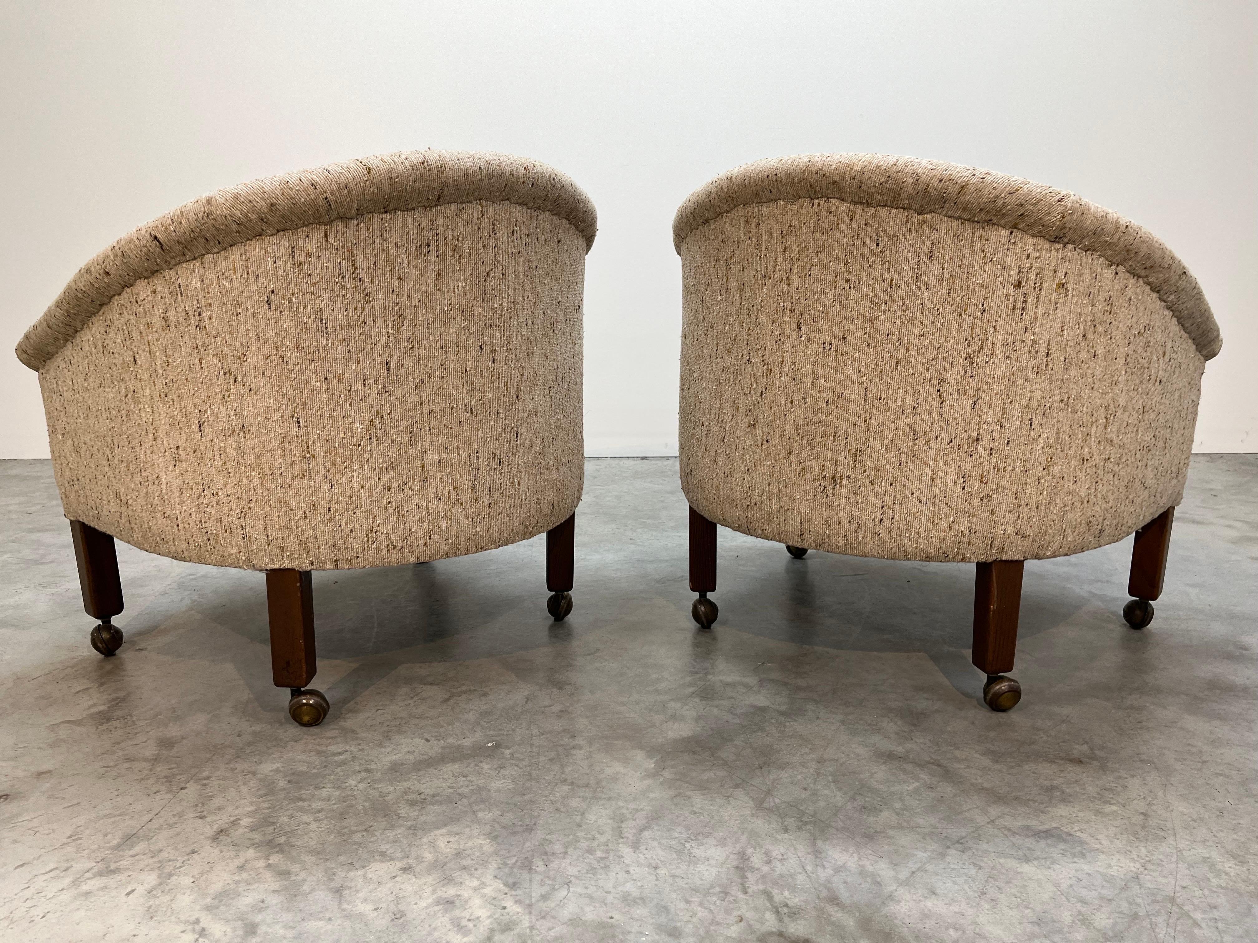 Mid-Century Modern Pair of Mid-Century Barrel Back Club Chairs After Milo Baughman by Flexsteel