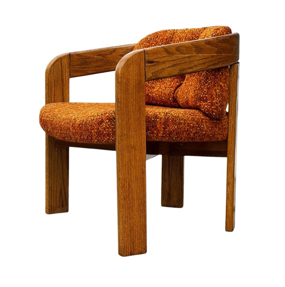 Pair of Mid-Century Barrel Back Lounge Chairs in Oak after Lou Hodges For Sale 9