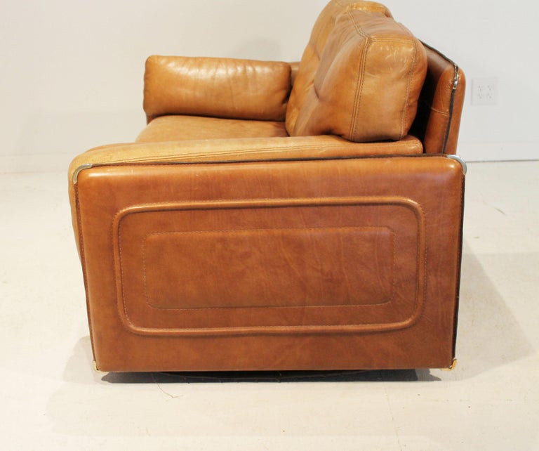 Pair of MidCentury Baxter Furniture Leather Loveseats For Sale at 1stDibs