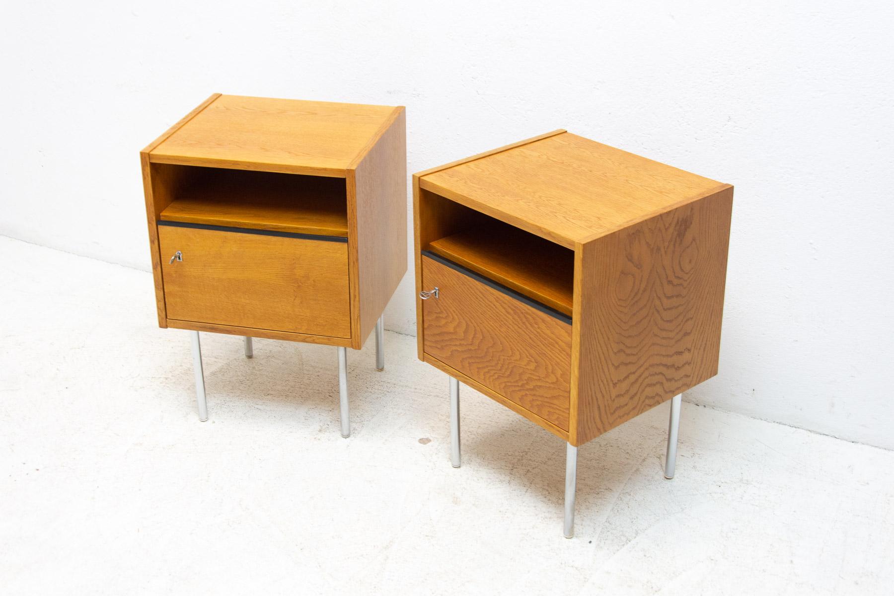  Pair of mid century bedside tables, 1960’s, Czechoslovakia In Good Condition In Prague 8, CZ