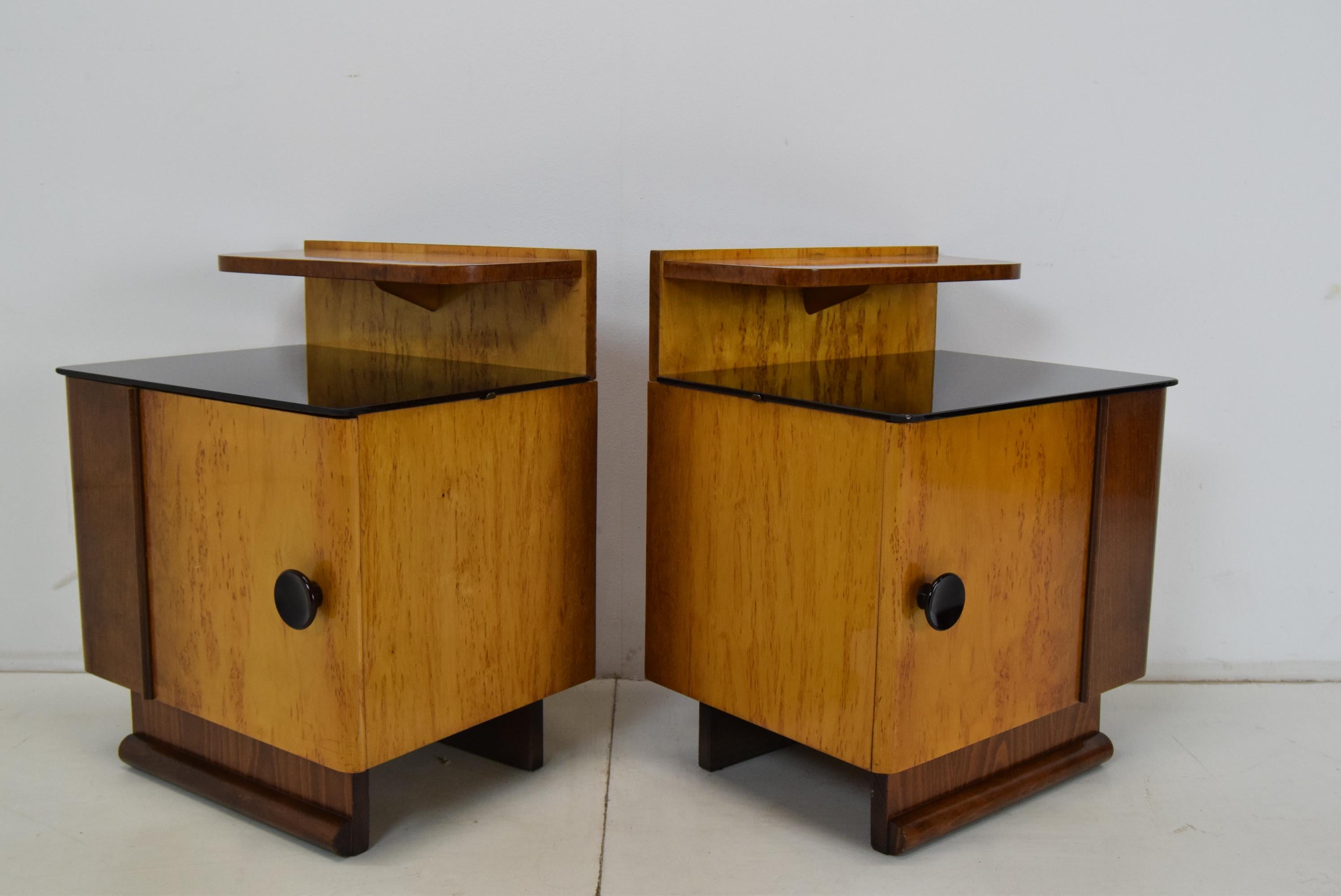 Pair of Mid-Century Bedside Tables, 1950s For Sale 10