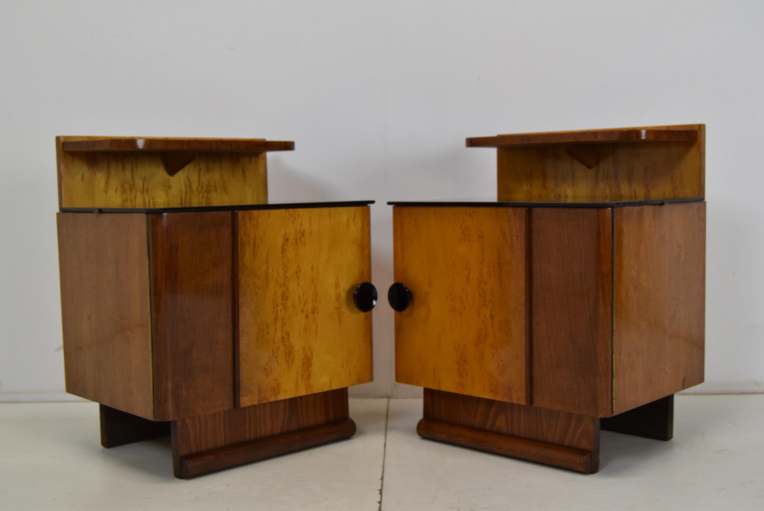 Pair of Mid-Century Bedside Tables, 1950s For Sale 12