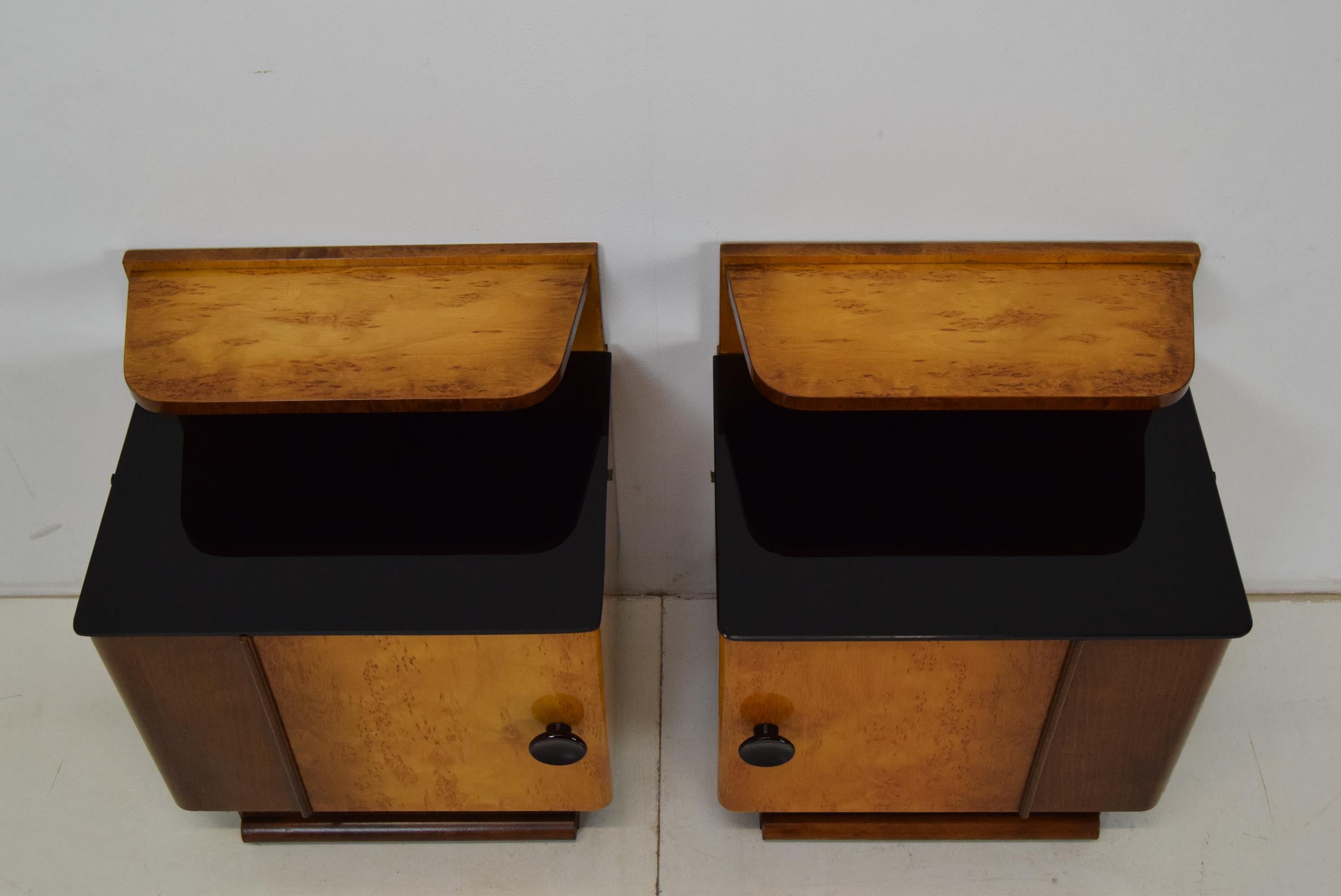 Mid-20th Century Pair of Mid-Century Bedside Tables, 1950s For Sale