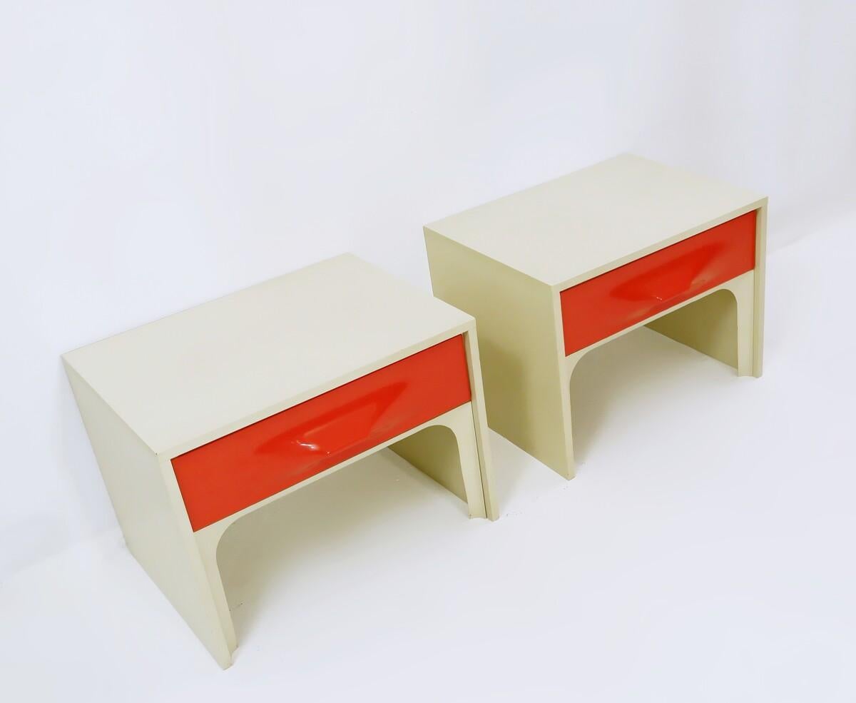Late 20th Century Pair of Mid-Century Bedsides by Raymond Loewy, France, 1970s
