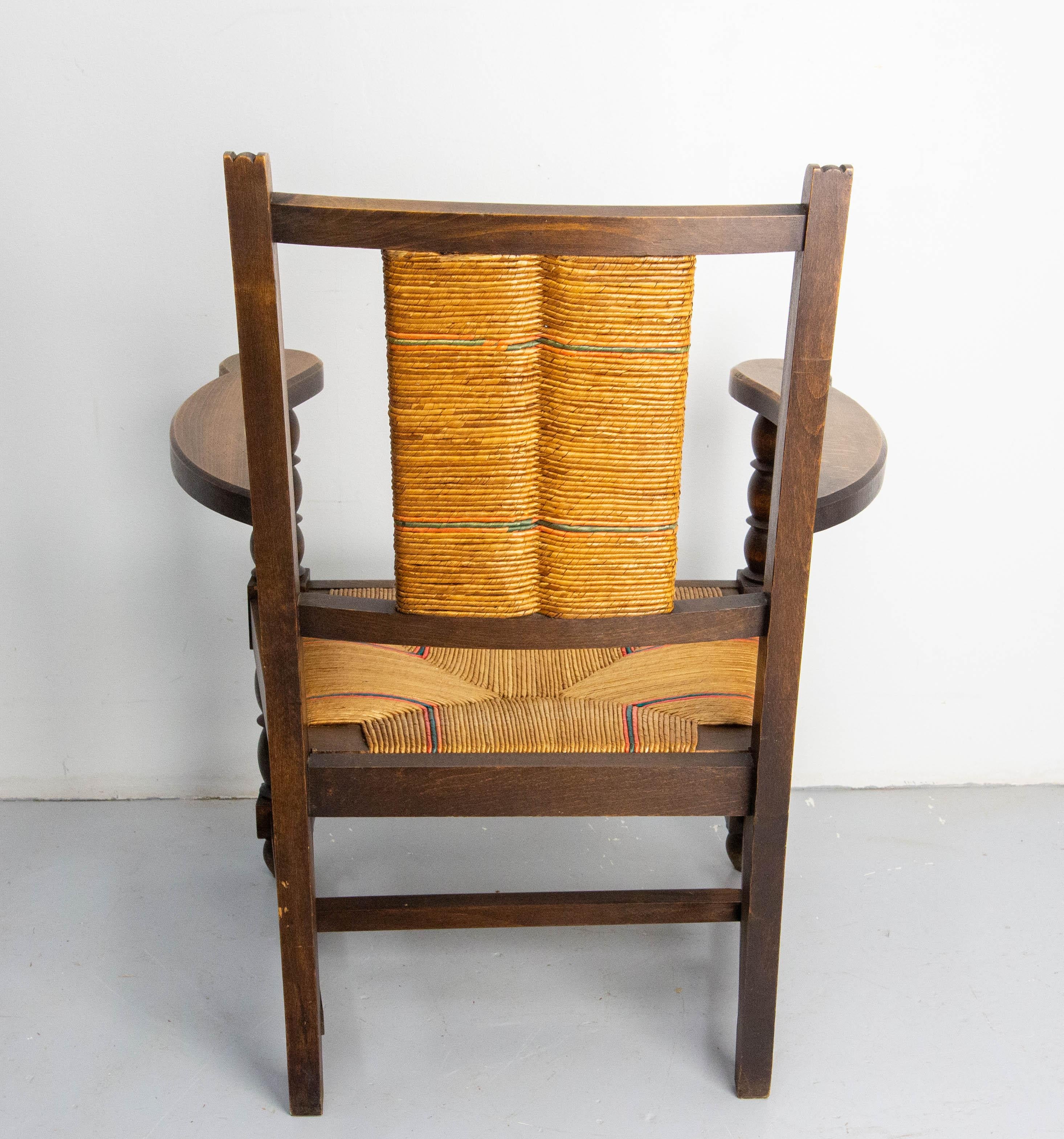 Coppia di poltrone in faggio e paglia della metà del secolo scorso, basco spagnolo, circa 1940 in vendita 5