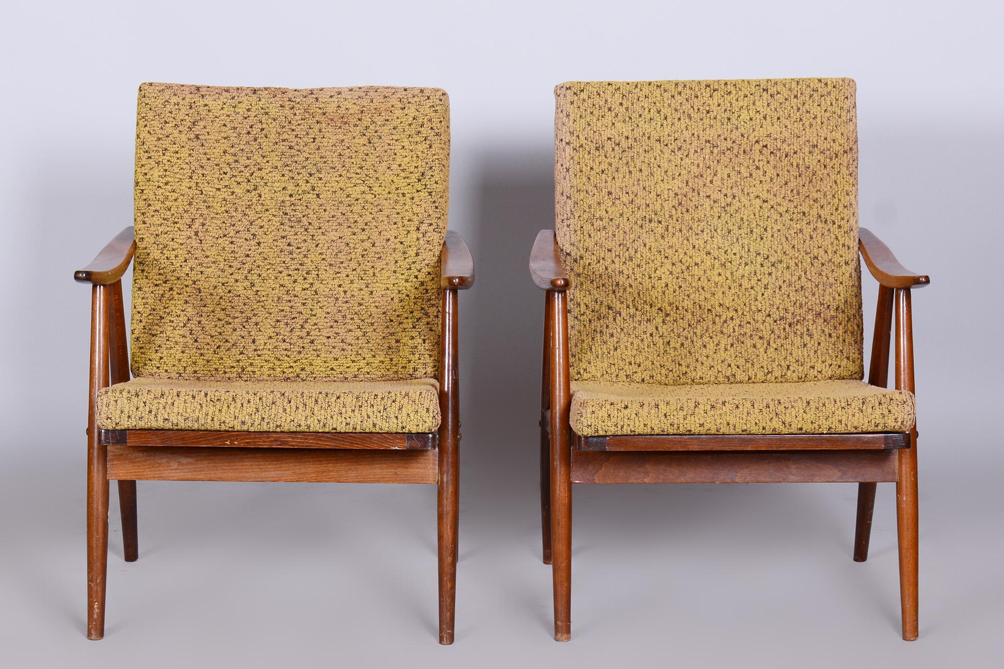 Pair of Midcentury Beech Armchairs, Úluv, Revived Polish, Czechia, 1960s For Sale 1
