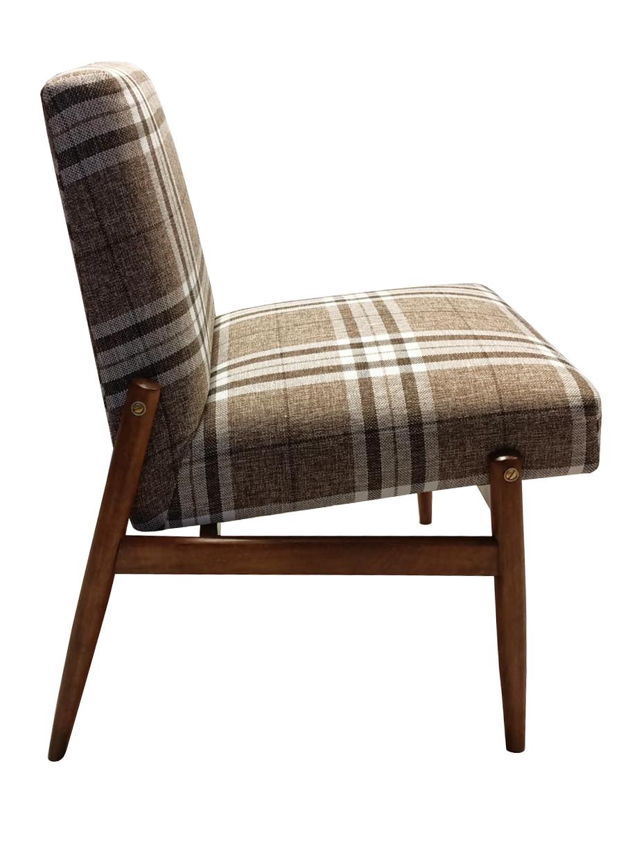 Polonais Paire de fauteuils en tissu beige à carreaux du milieu du siècle, Europe, années 1960 en vente