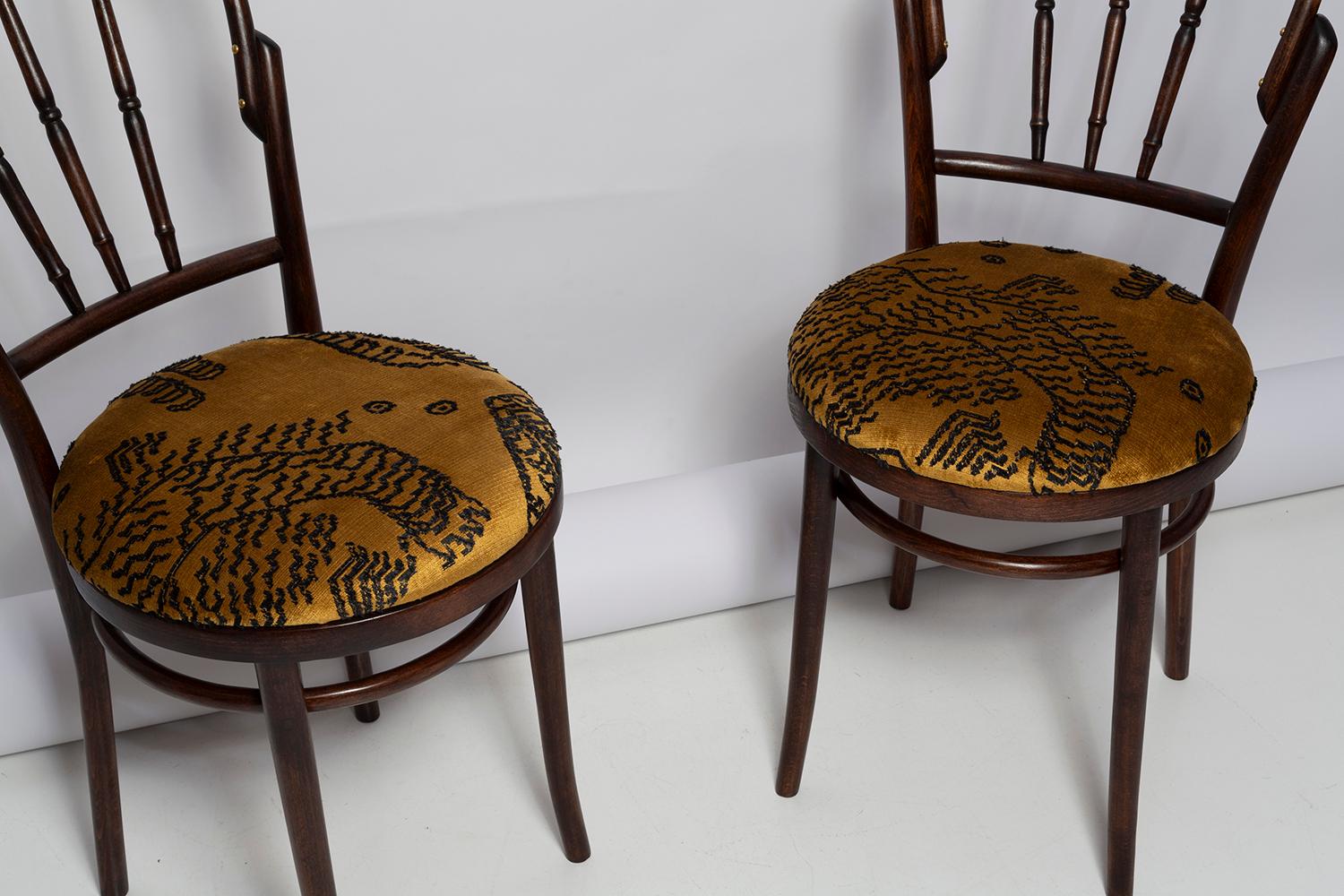 Mid-Century Modern Pair of Mid Century Beige Tiger Dedar Chairs, Fameg Factory, Poland, 1960s For Sale