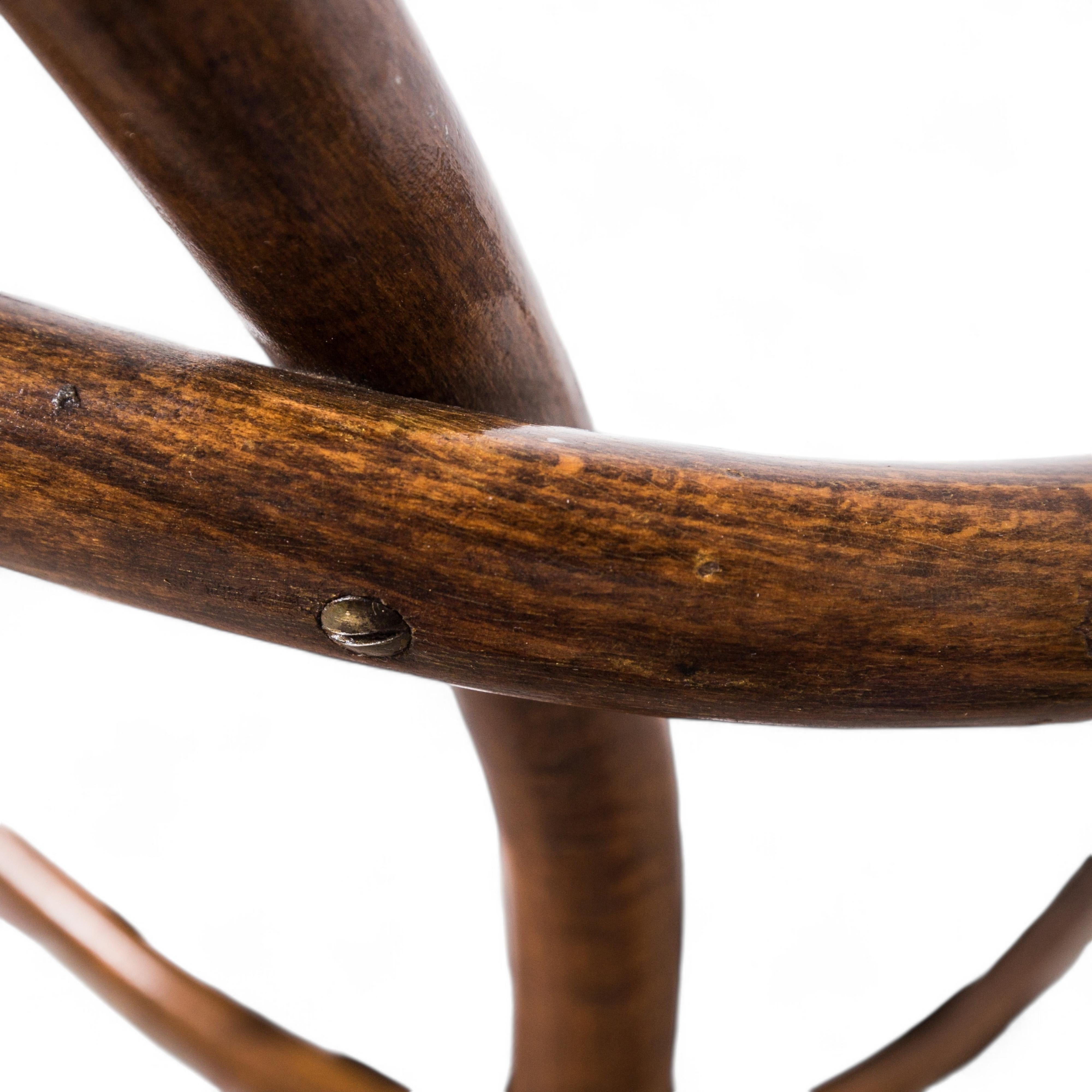 Coppia di poltrone in legno curvato del Mid Century di Radomír Hofman per Thonet/TON in vendita 3